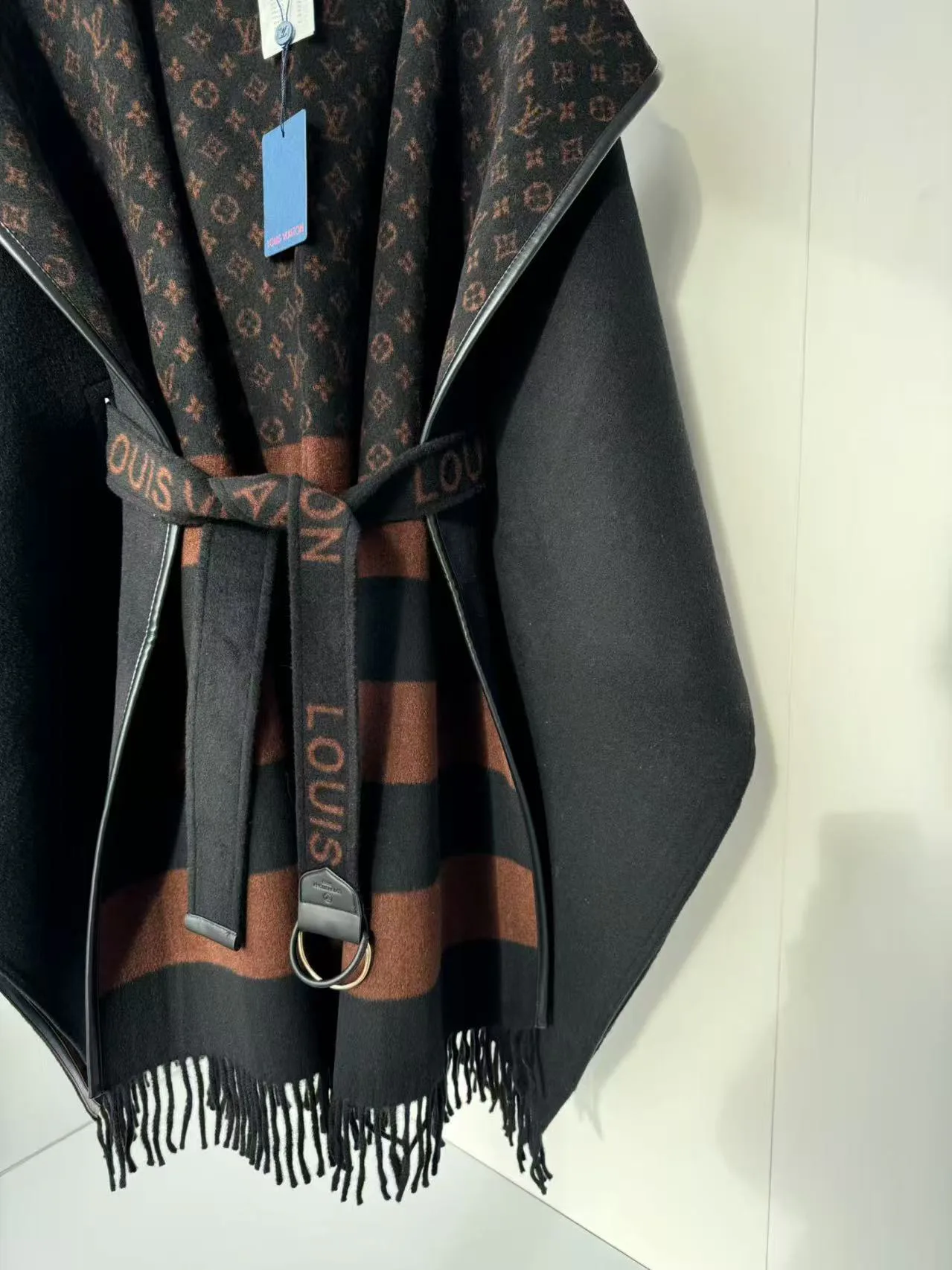 Women's Coats LOUIS VUITTON 18527296