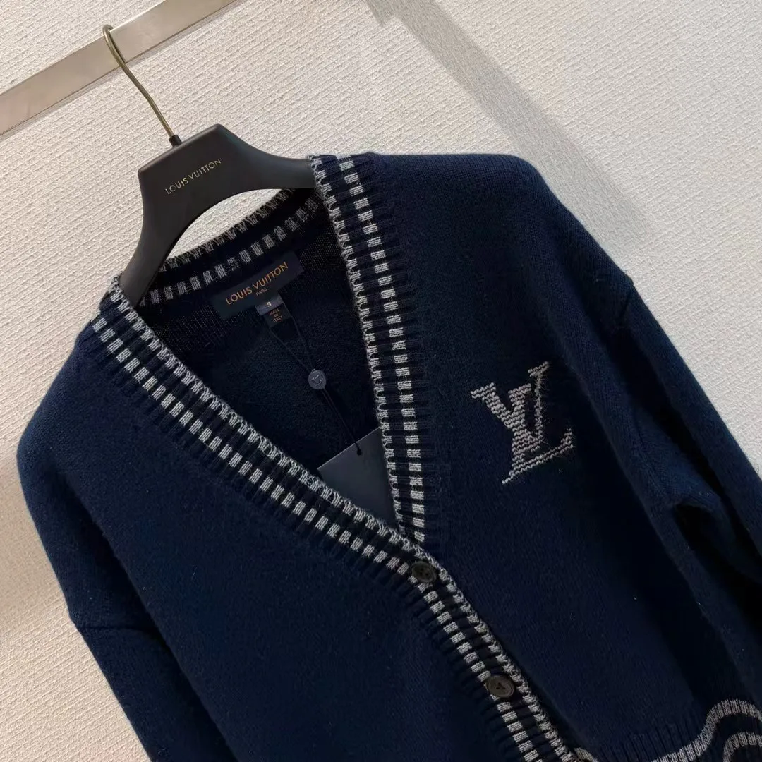 Women's Jumpers And Sweaters LOUIS VUITTON 17974130