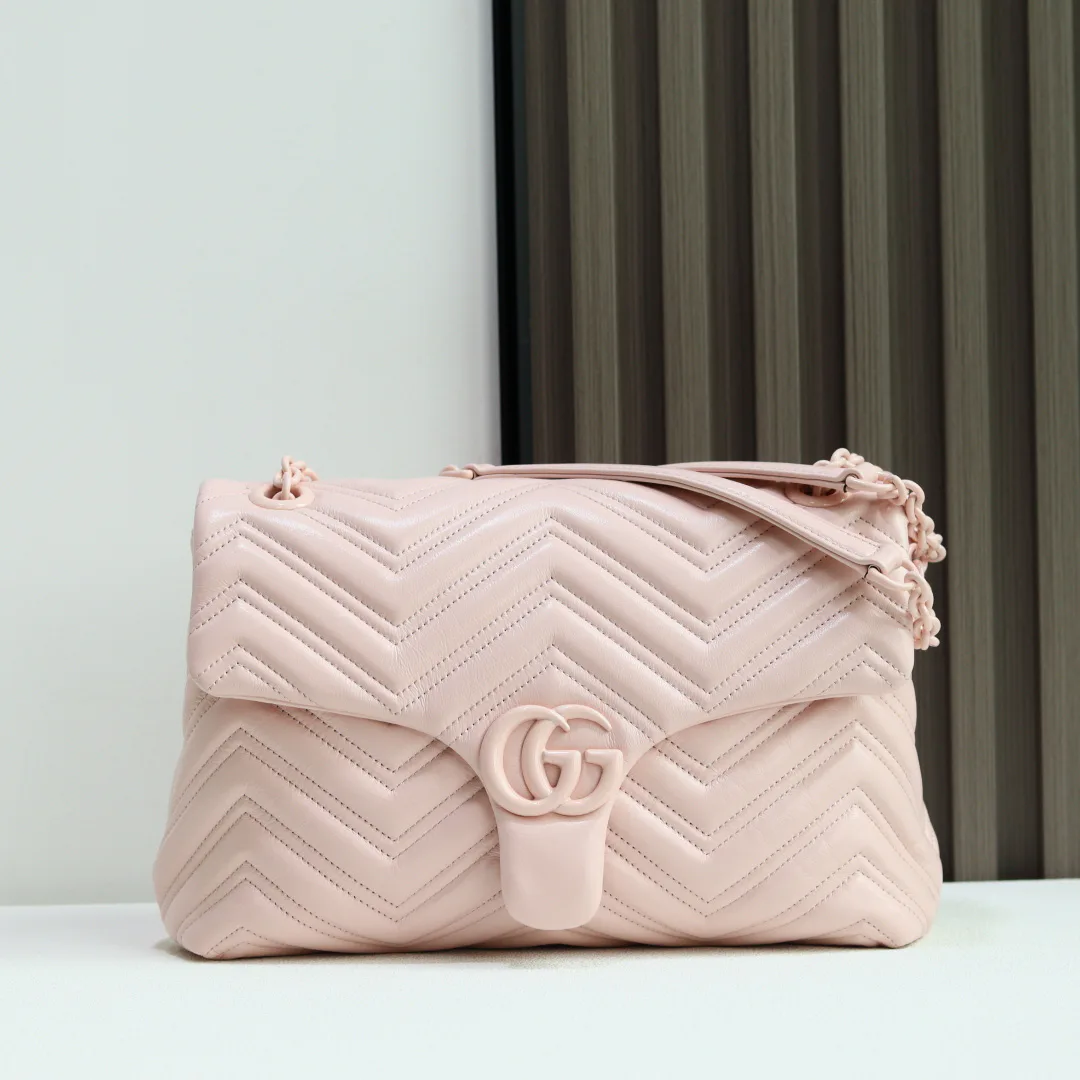 Women's Classic Handbags GUCCI 17947379
