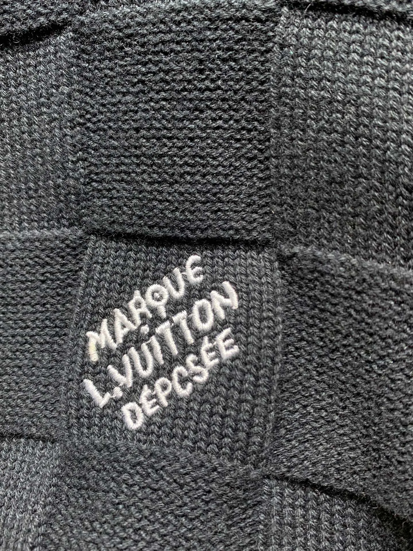 Men's Jumpers And Sweaters LOUIS VUITTON 17814936