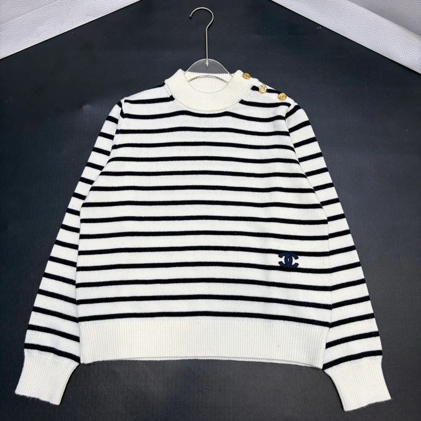 Women's Jumpers And Sweaters CHANEL 18138701