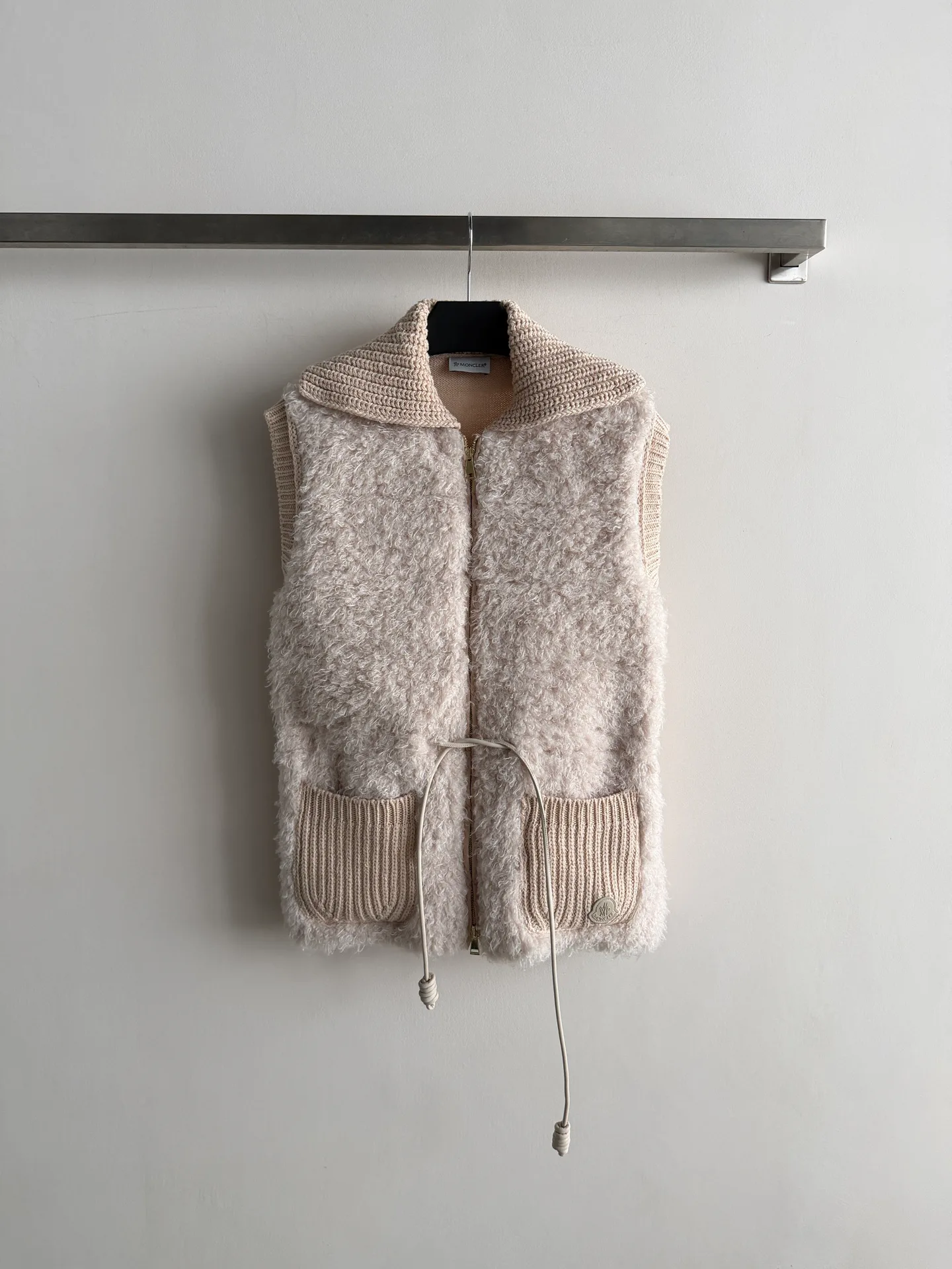 Women's Vests MONCLER 18325822