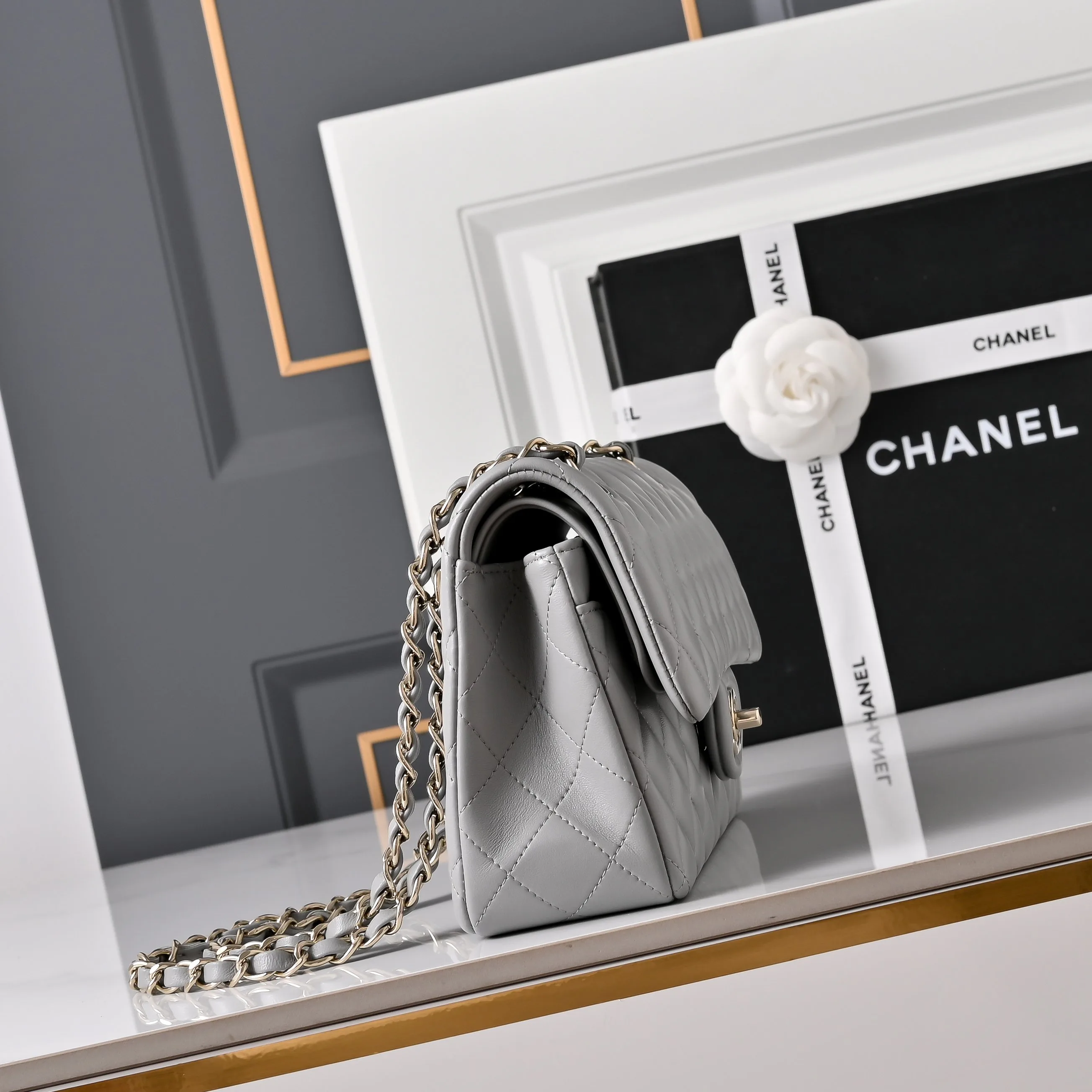 Women's Classic Handbags CHANEL 17844644