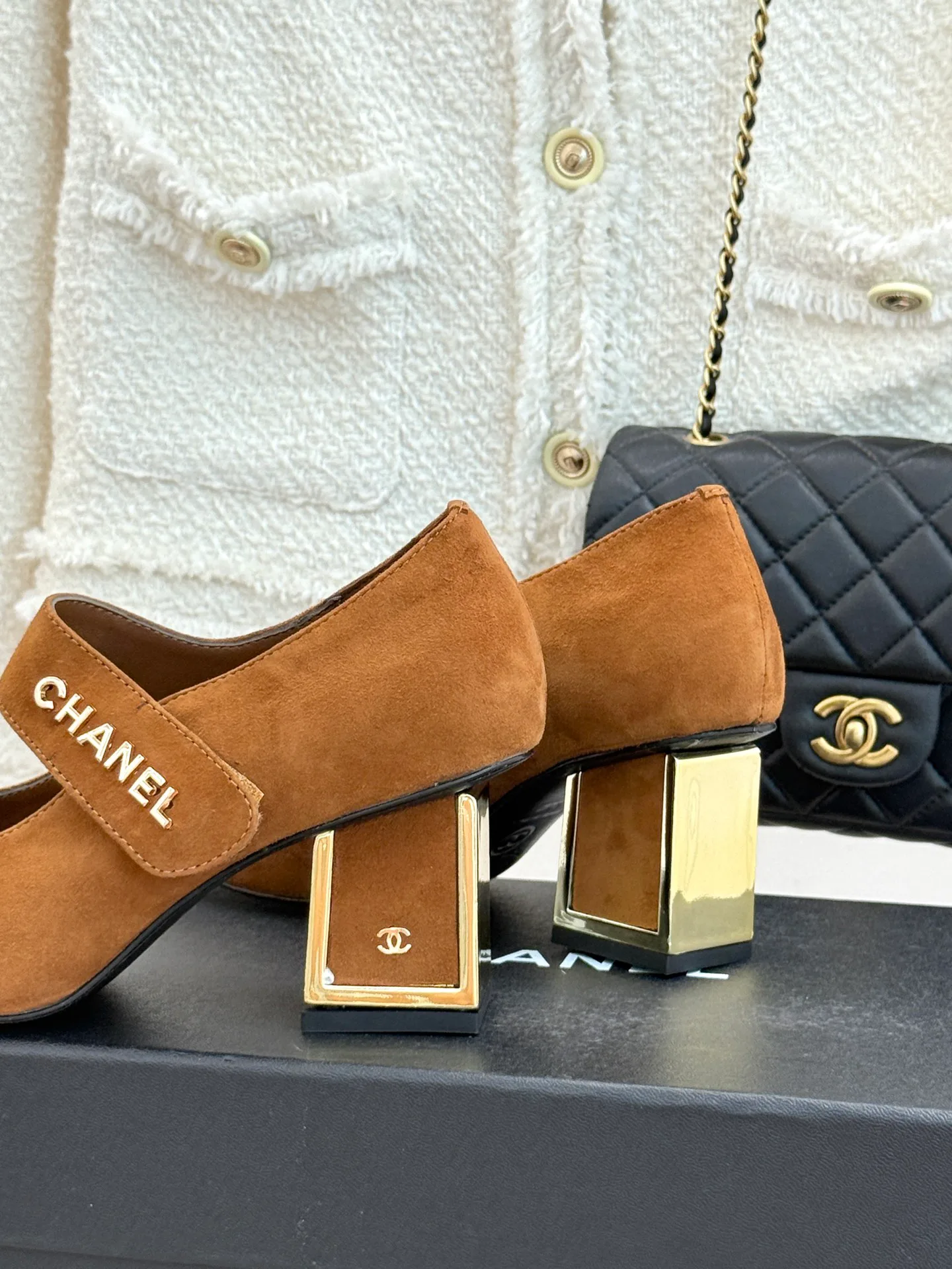 Women's Heels CHANEL 18092668