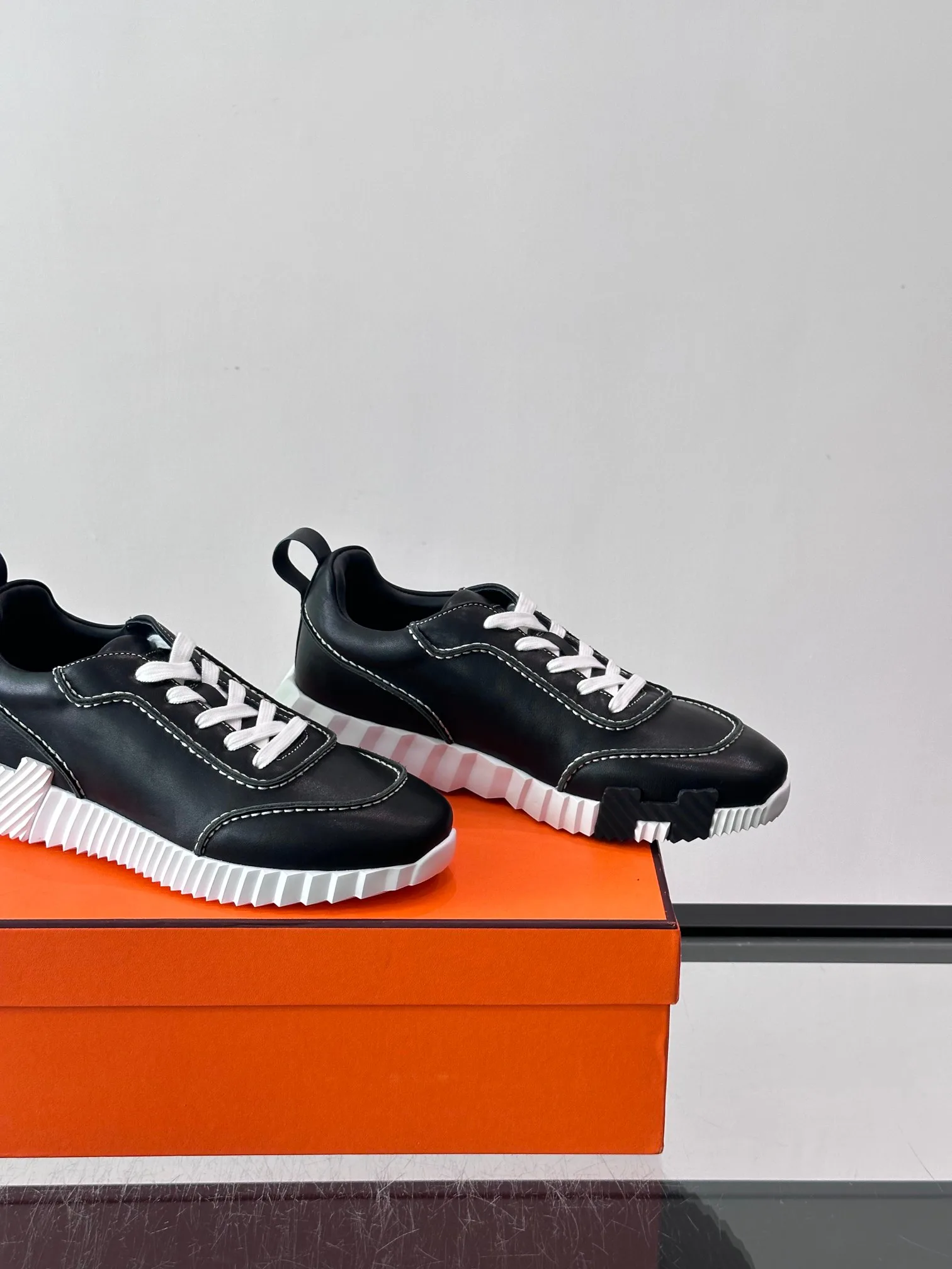 Men's Sneakers HERMES 18516243