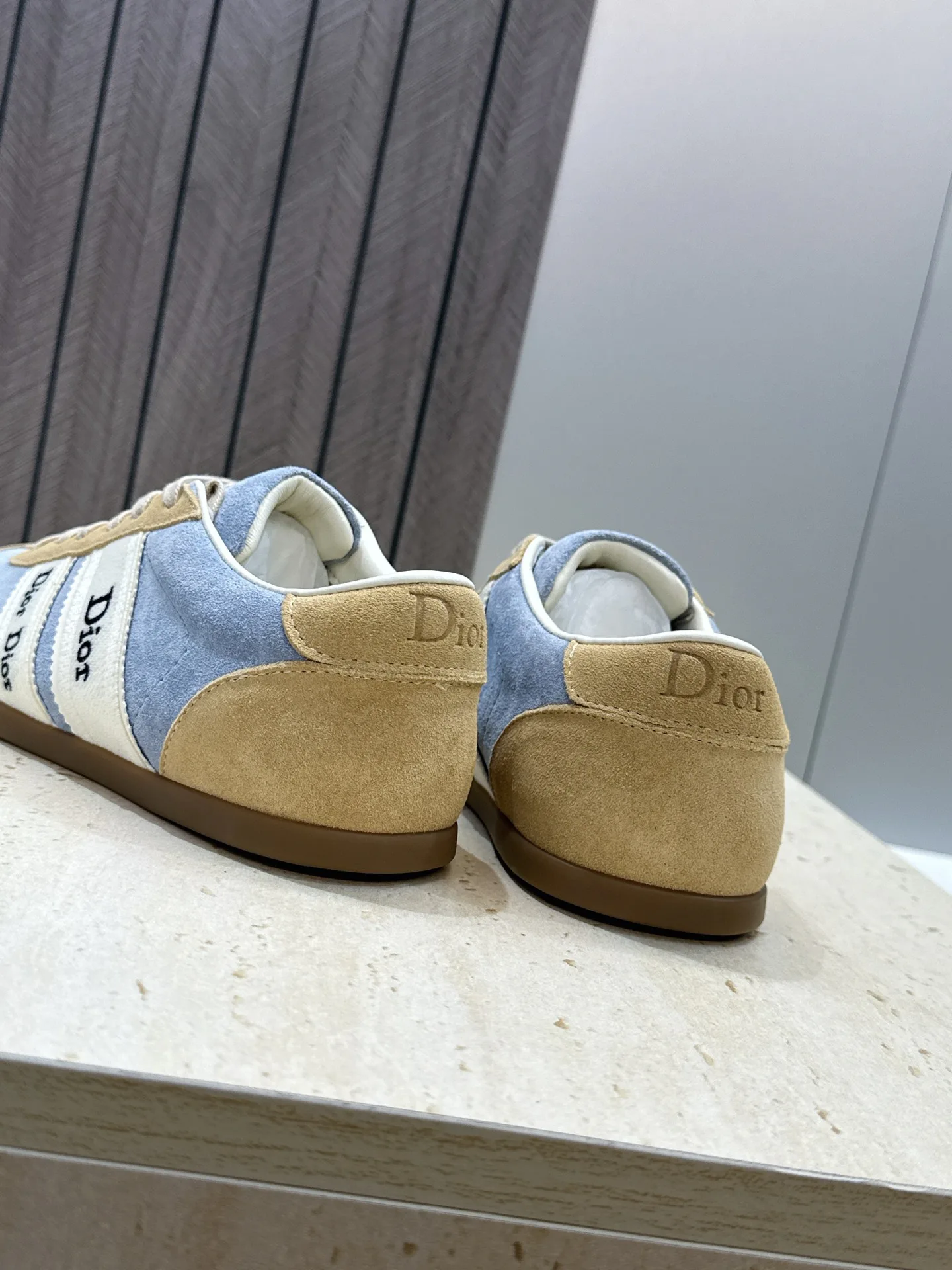 Women's Sneakers CHRISTIAN DIOR 17612349