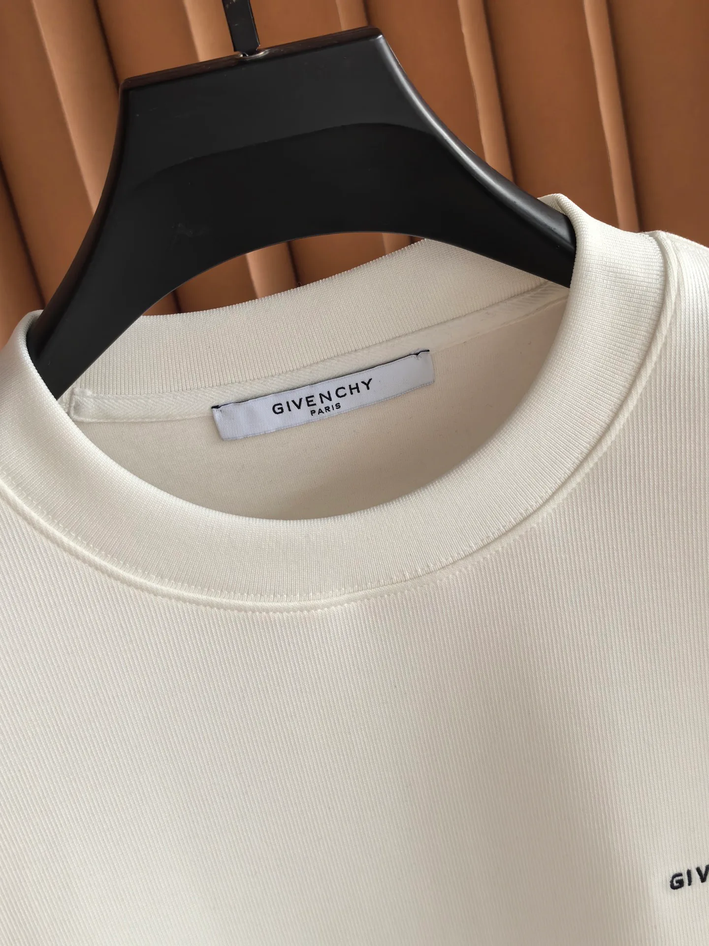 Men's Sweatshirts And Hoodies GIVENCHY 17944211