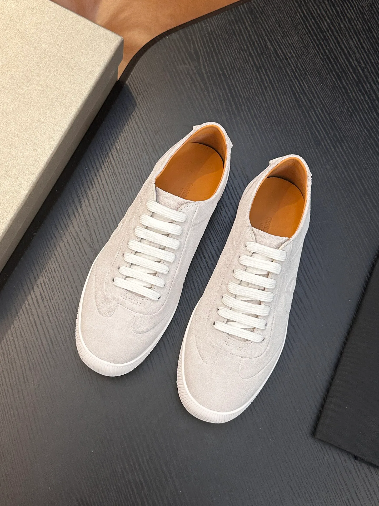 Men's Sneakers ARMANI 18118639