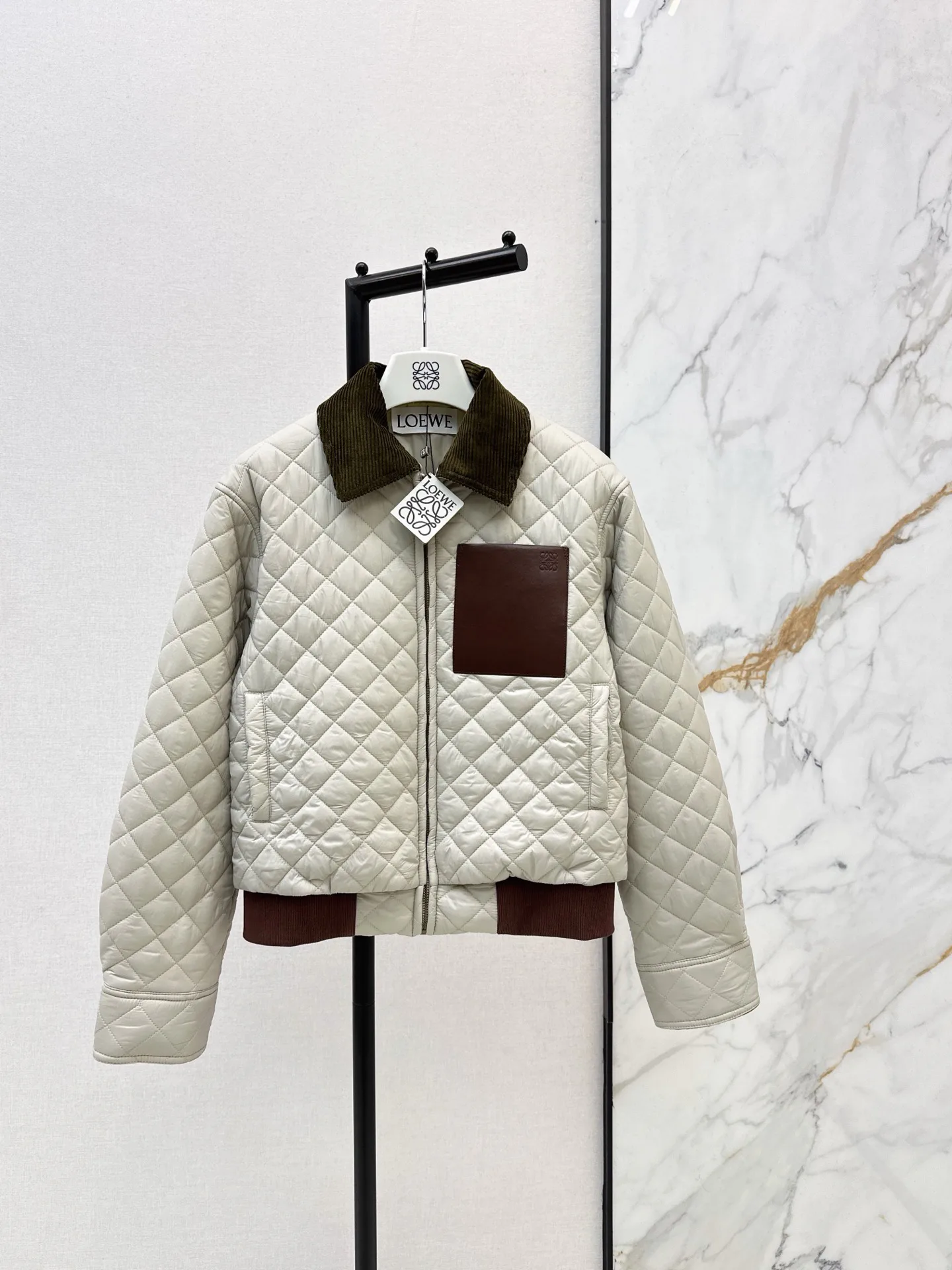 Women's Jackets And Down Jackets LOEWE 18272034