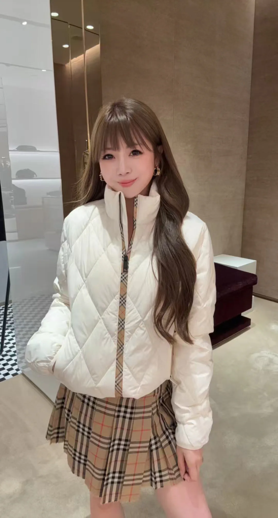 Women's Jackets And Down Jackets BURBERRY 18380335