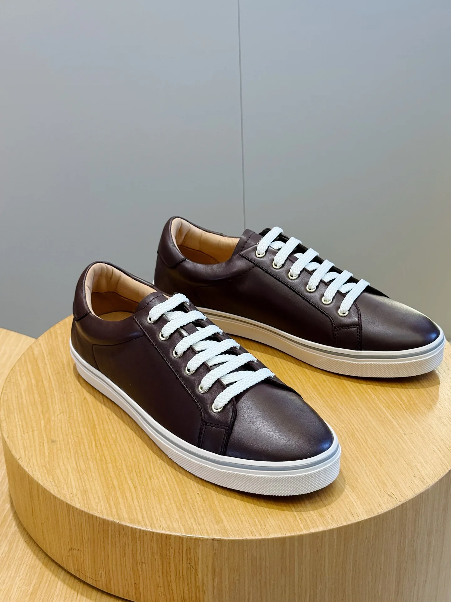 Кроссовки Мужские Brunello Cucinelli 18679732