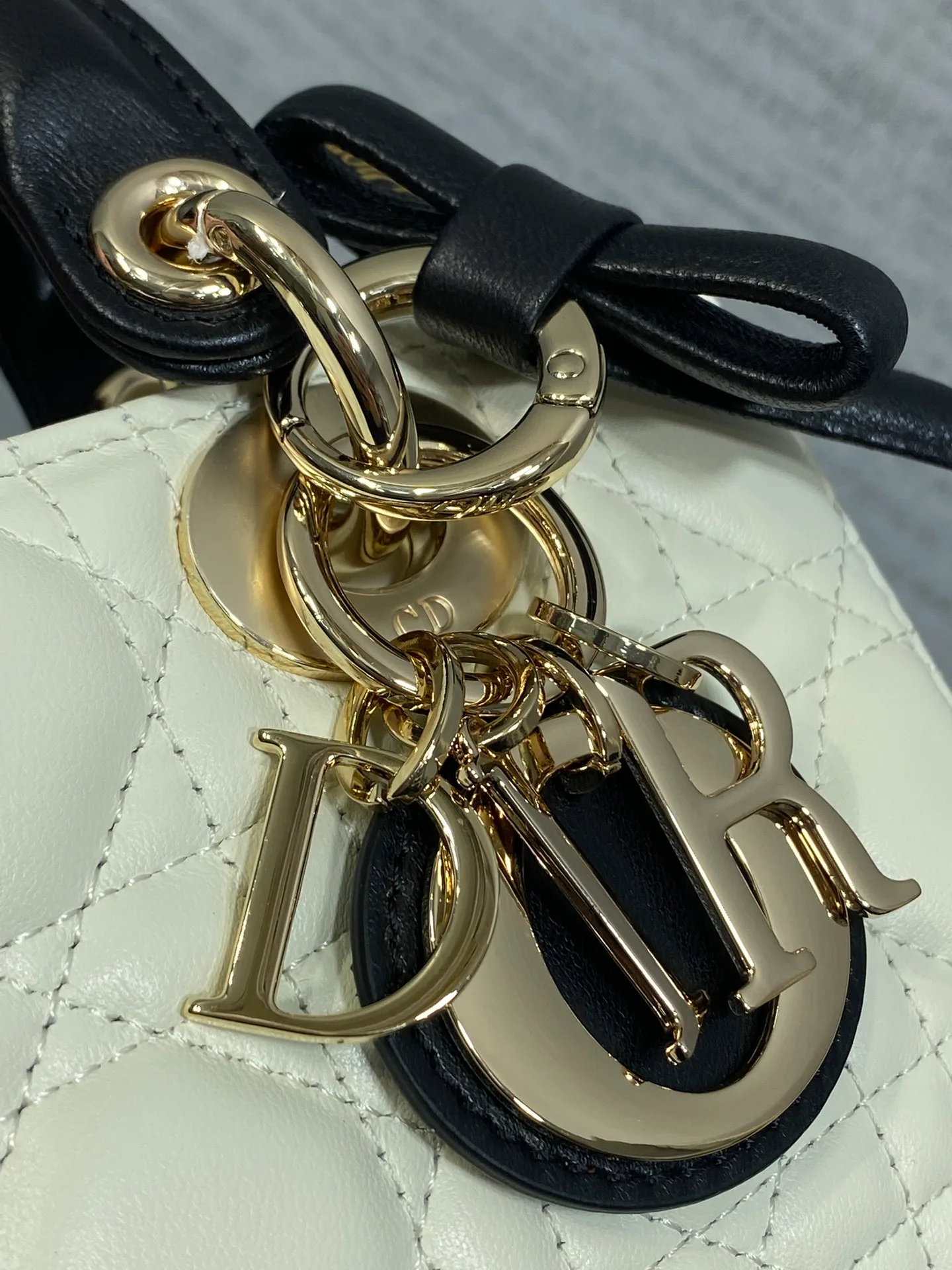 Women's Classic Handbags CHRISTIAN DIOR 18392924