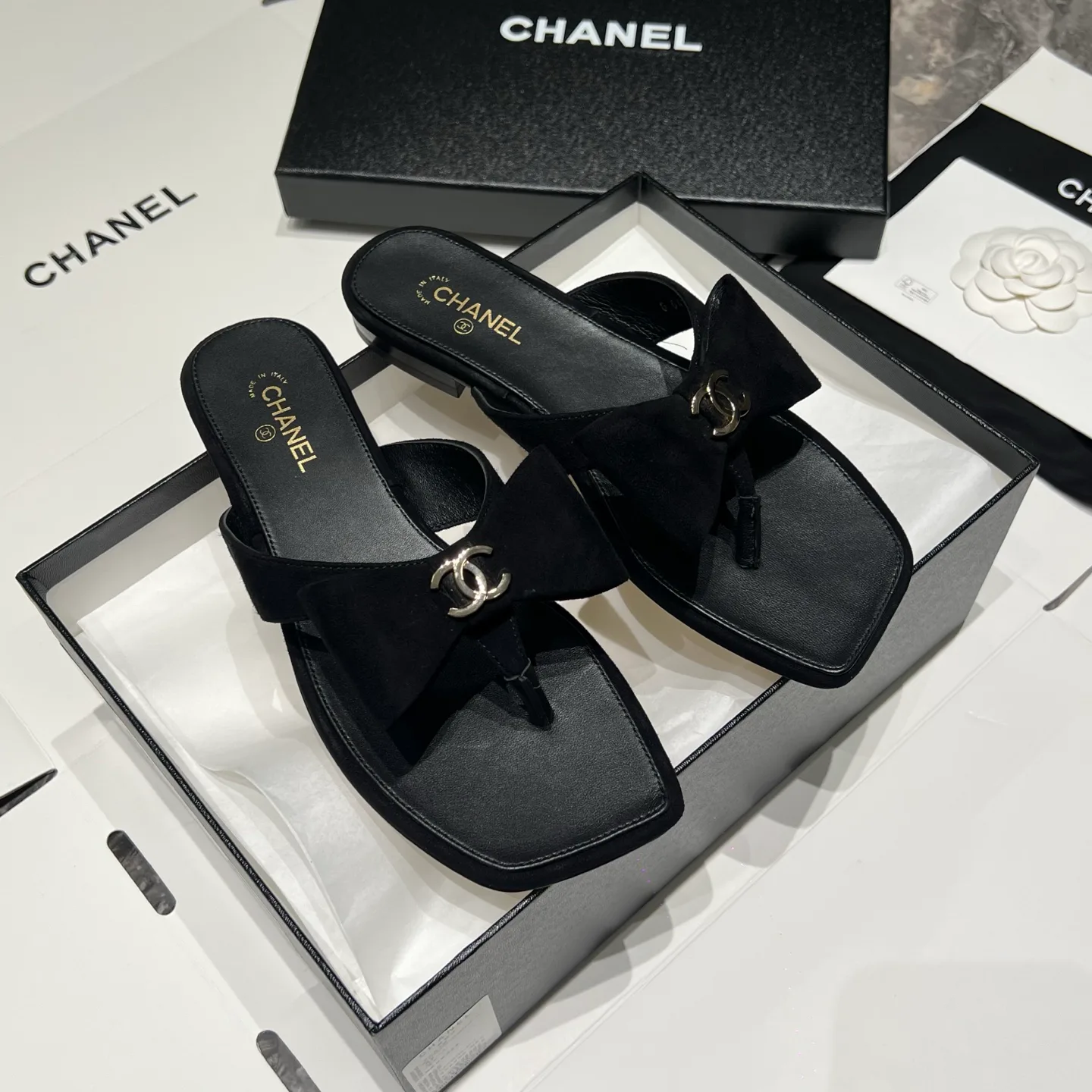 Women's Flip-Flops CHANEL 17693138
