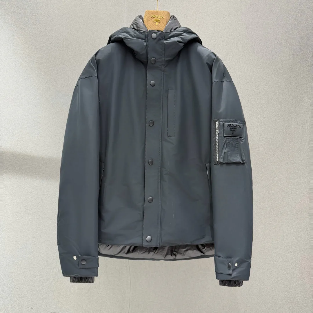 Куртки И Пуховики Мужские Prada 18680223