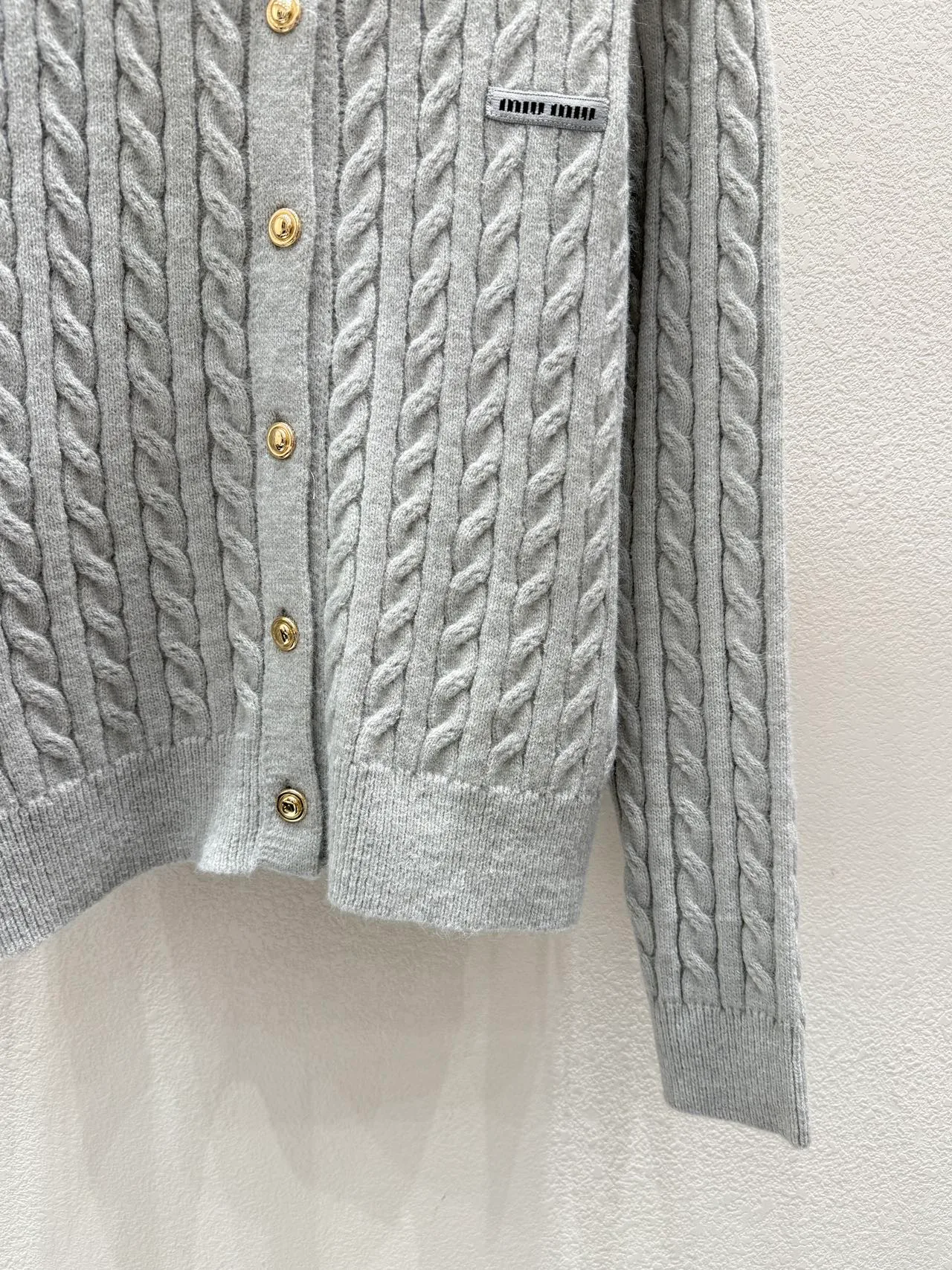 Women's Jumpers And Sweaters MIU MIU 18017309