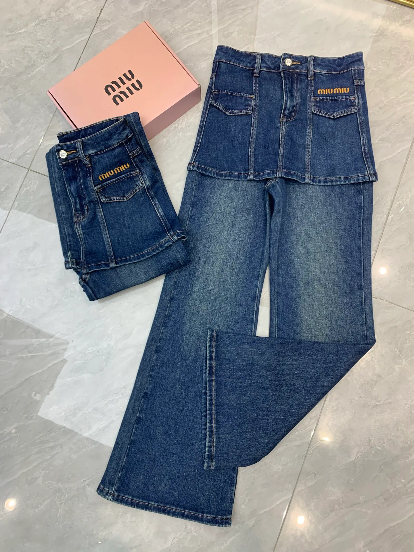 Women's Jeans MIU MIU 18247050