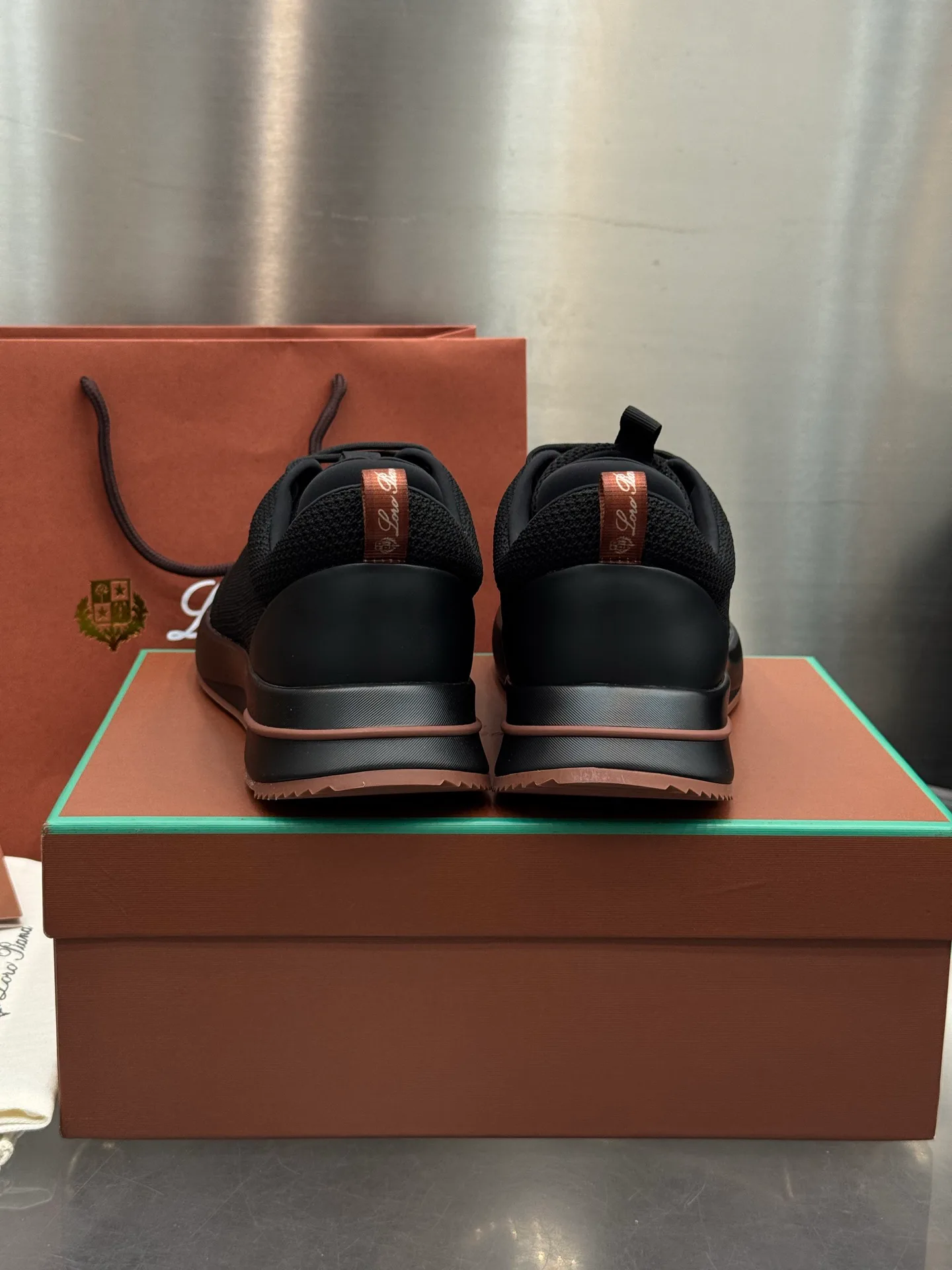 Men's Sneakers LORO PIANA 18202680