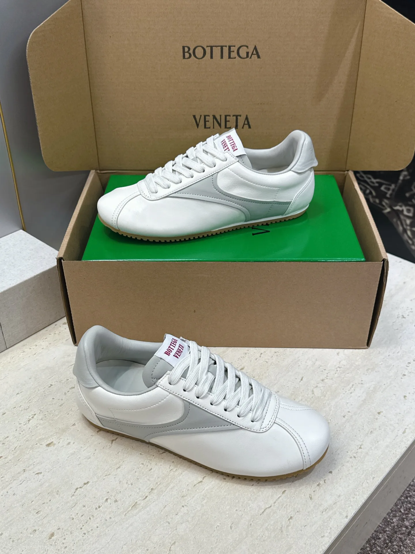 Women's Sneakers BOTTEGA VENETA 17861783
