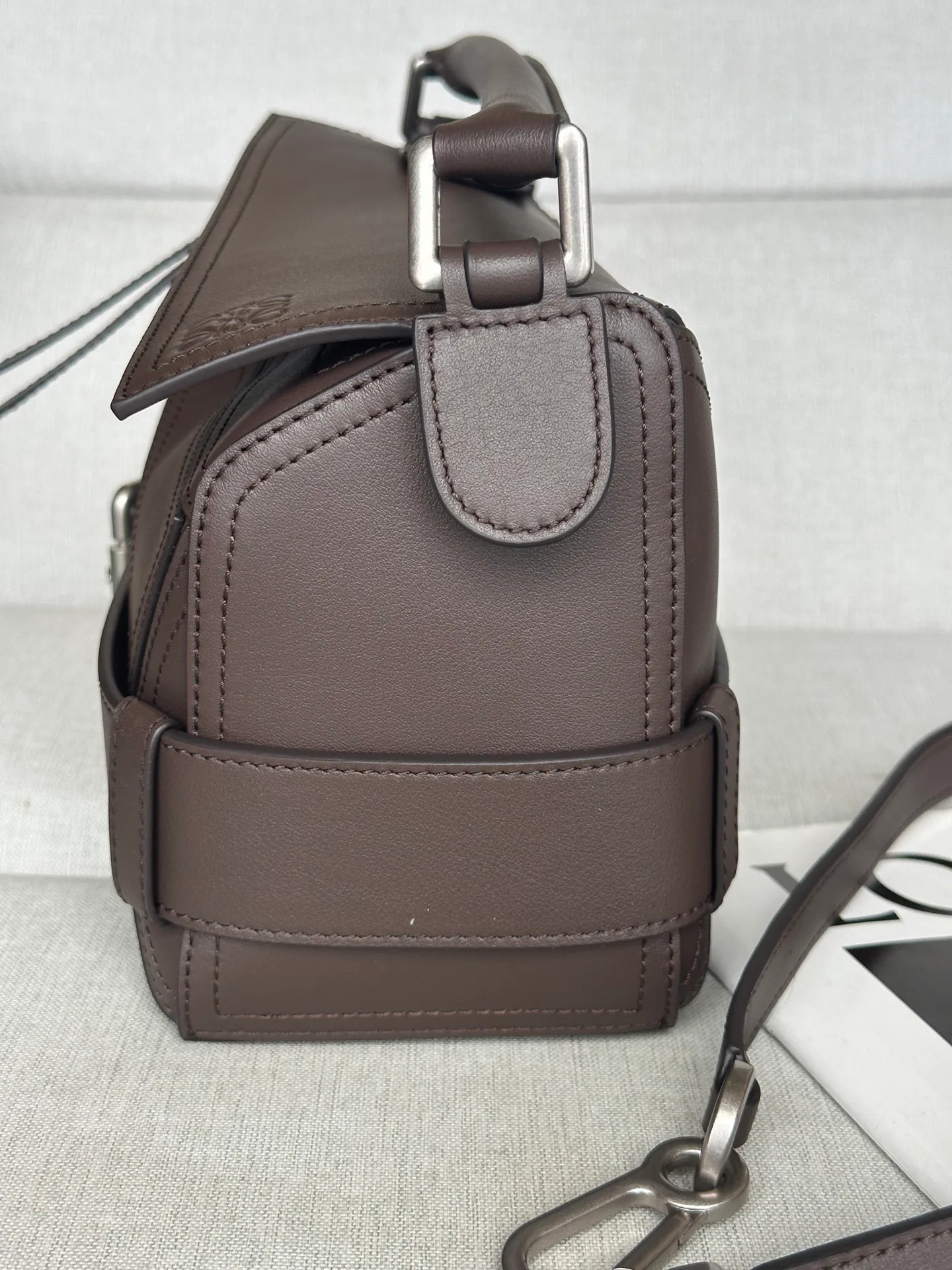 Women's Classic Handbags LOEWE 17807809