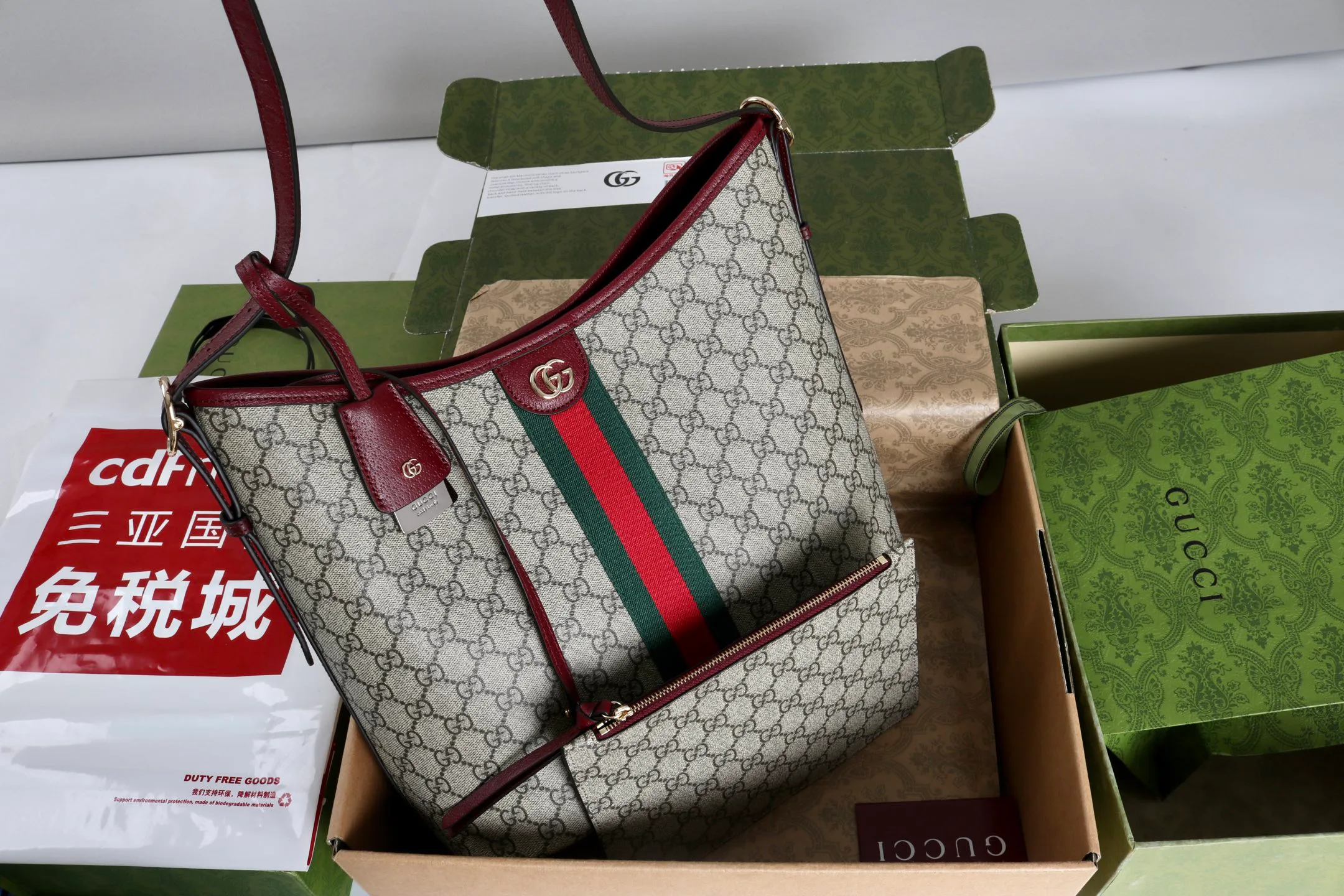 Women's Classic Handbags GUCCI 17838089