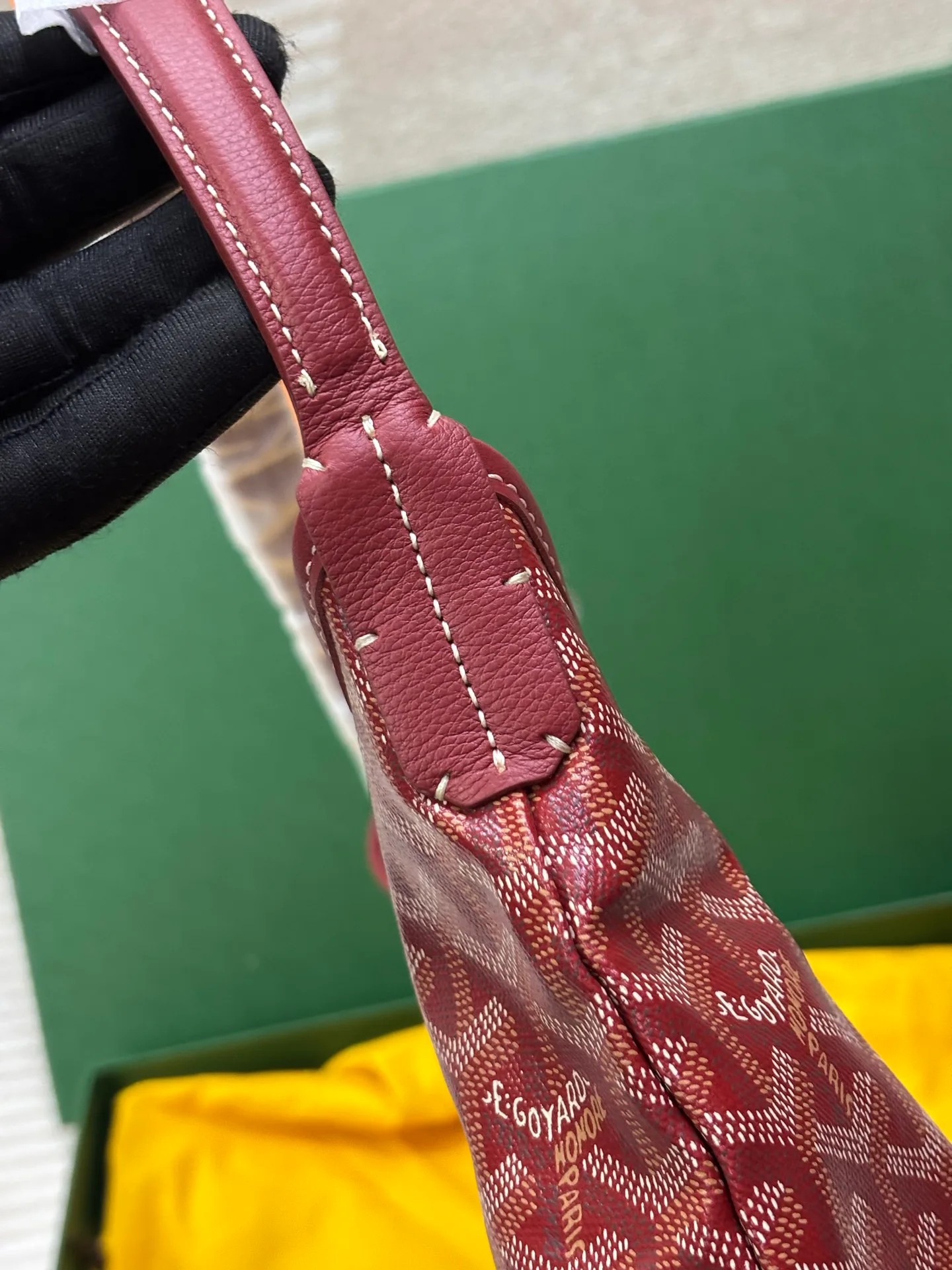 Women's Classic Handbags GOYARD 17230384