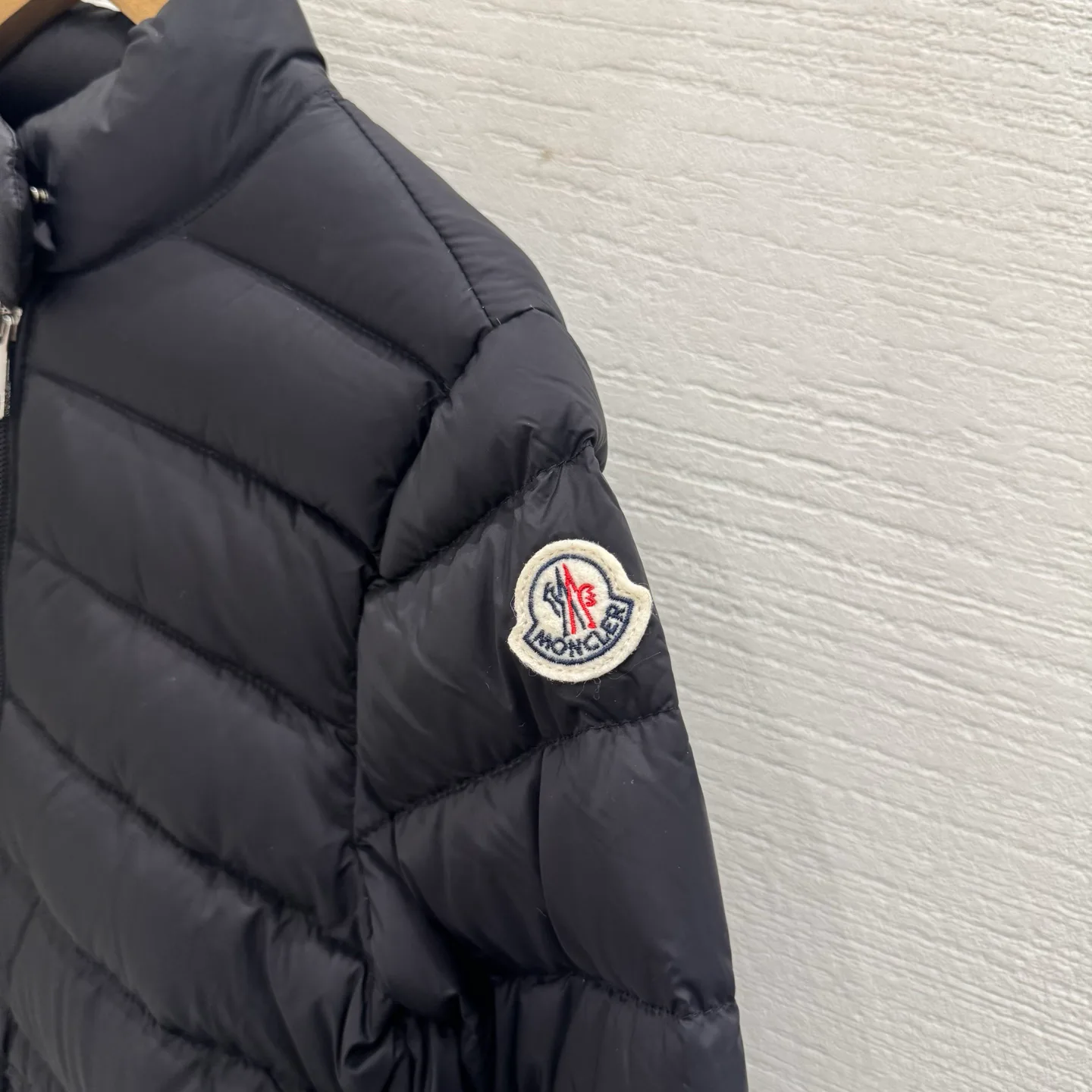 Men's Jackets And Down Jackets MONCLER 18434474