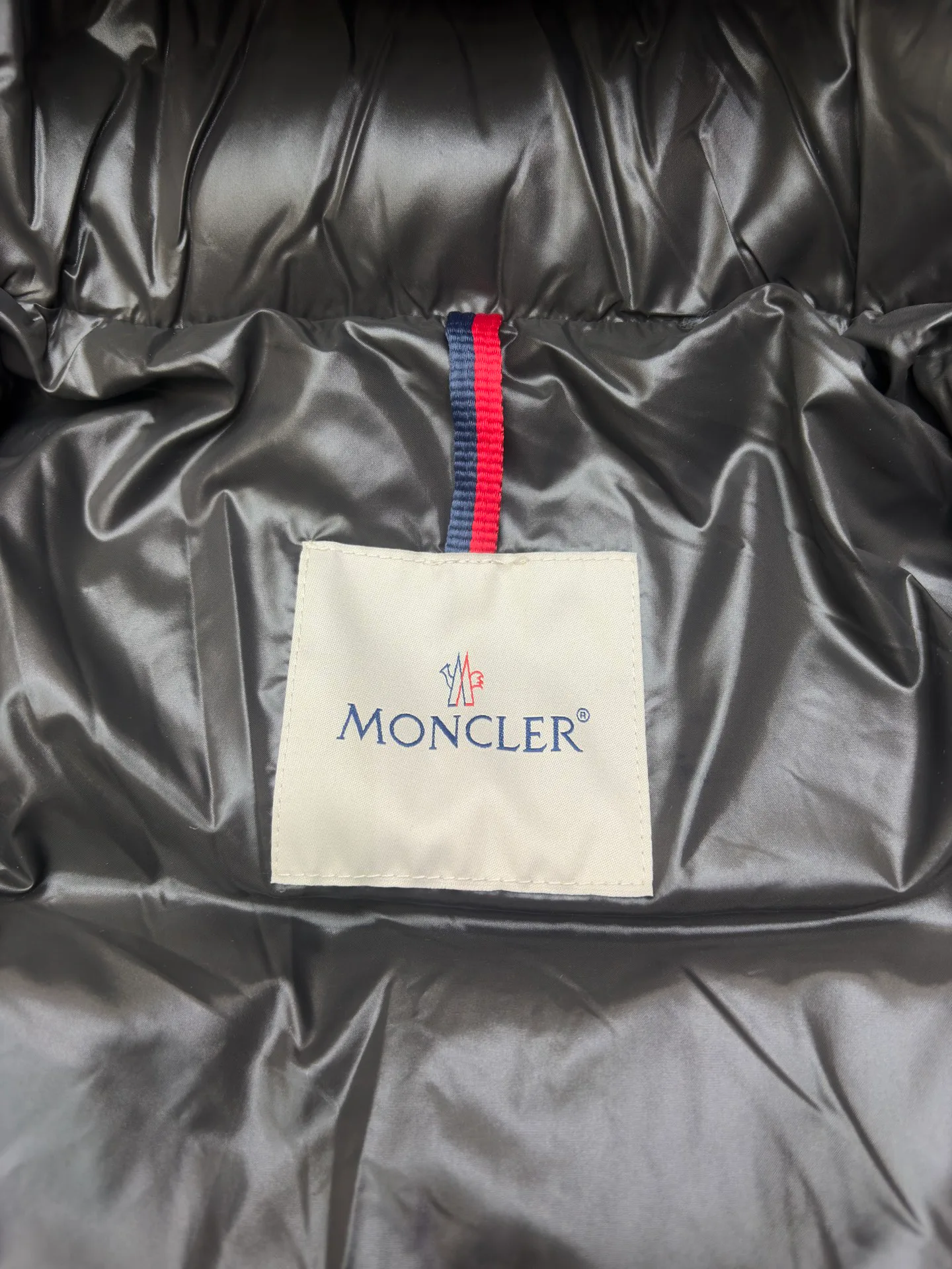Men's Jackets And Down Jackets MONCLER 17568678