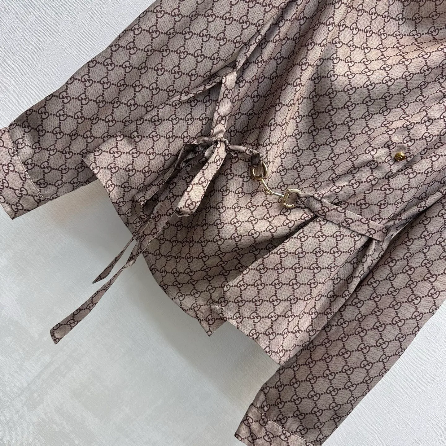 Women's Shirts GUCCI 18038428