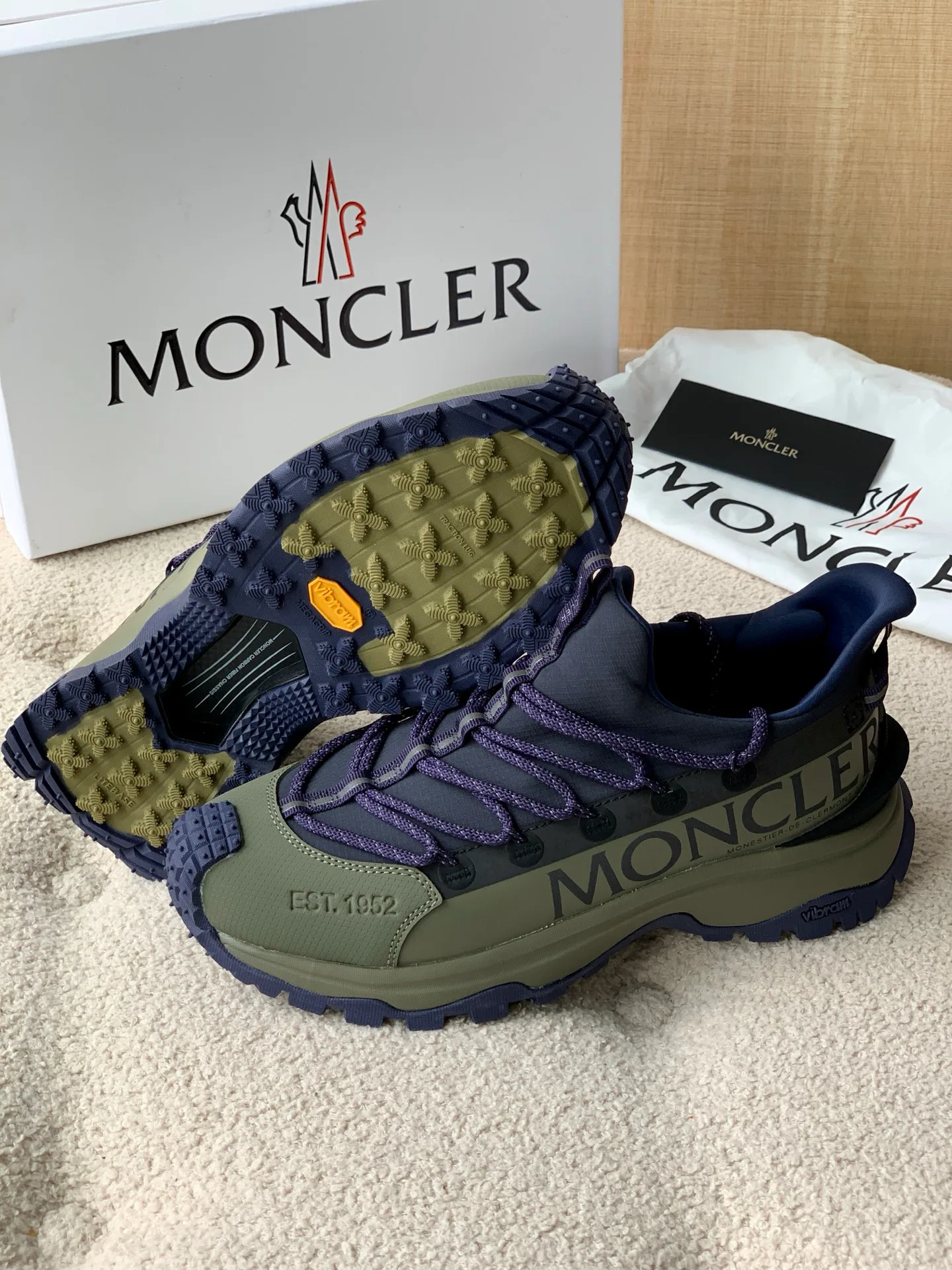 Women's Sneakers MONCLER 17760087