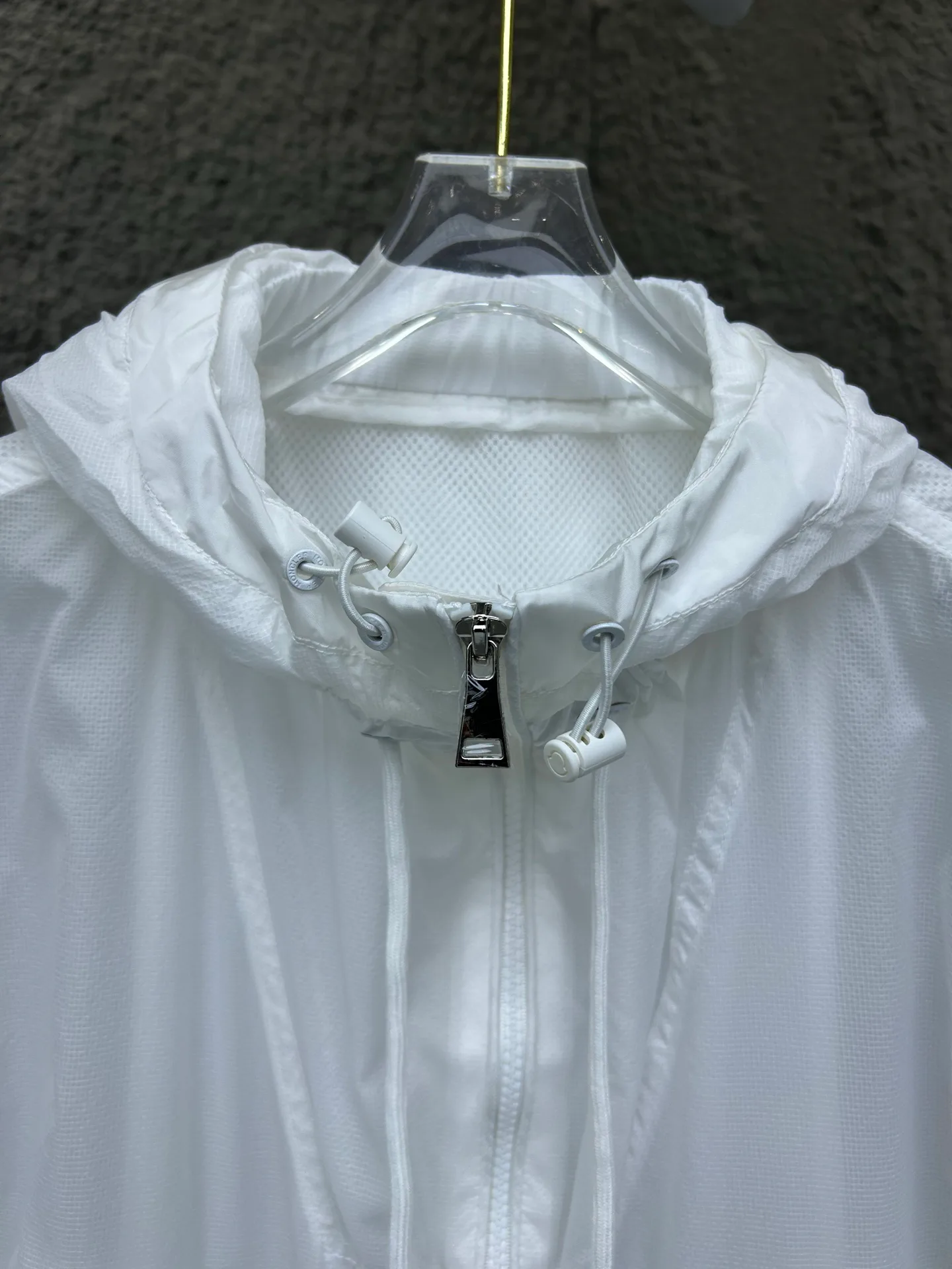 Women's Jackets And Down Jackets MONCLER 16968699
