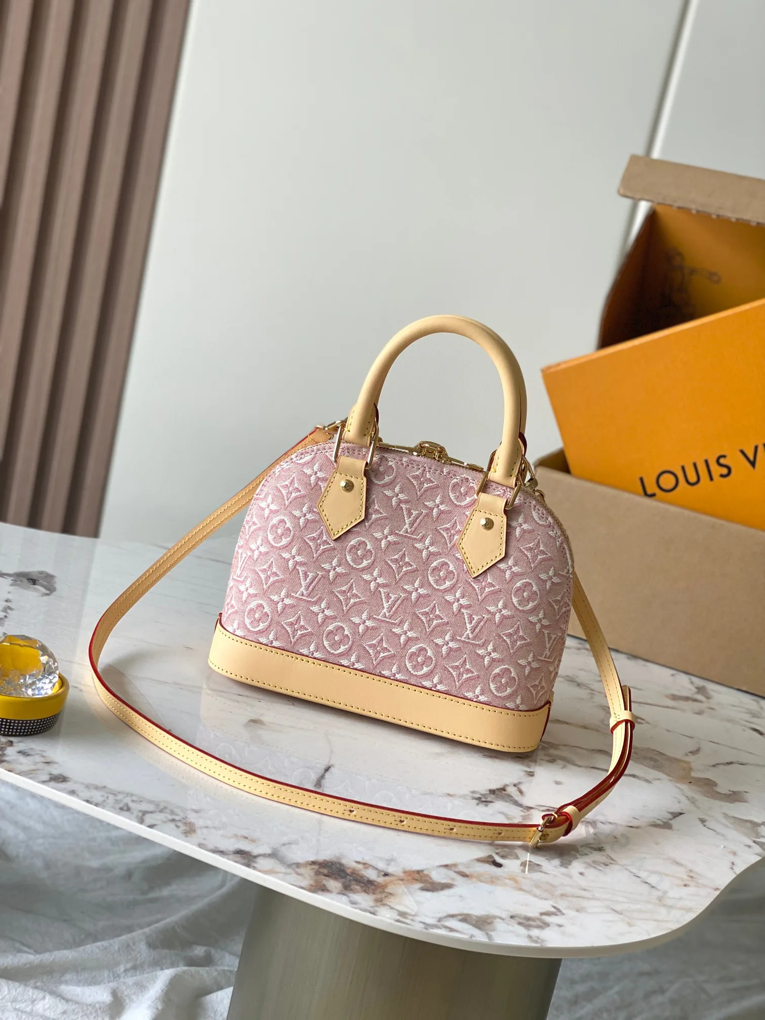 Women's Classic Handbags LOUIS VUITTON 17385920