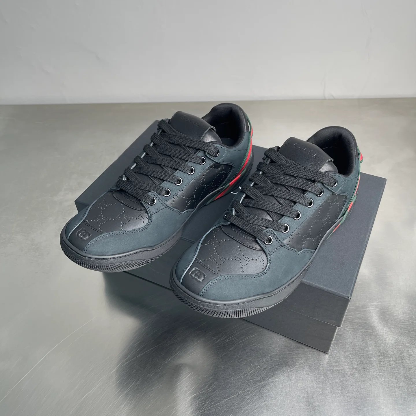 Women's Sneakers GUCCI 18535747