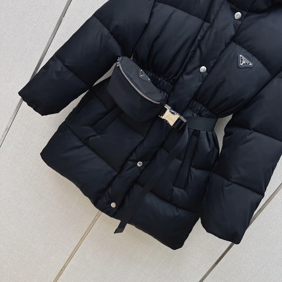 Women's Jackets And Down Jackets PRADA 18248258