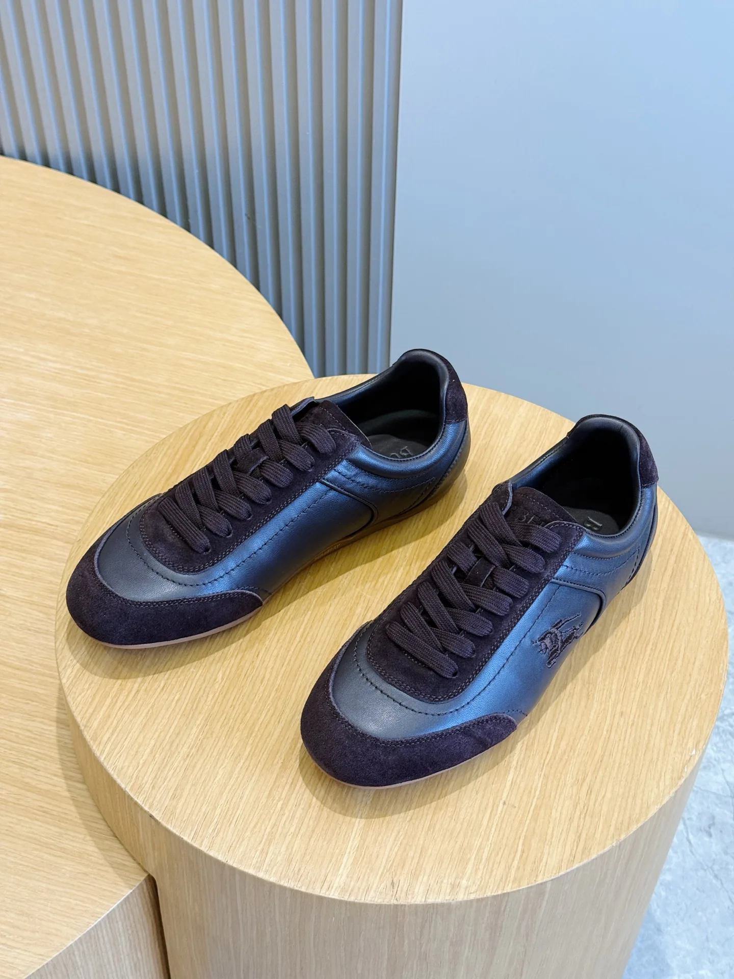 Men's Sneakers BURBERRY 17824411