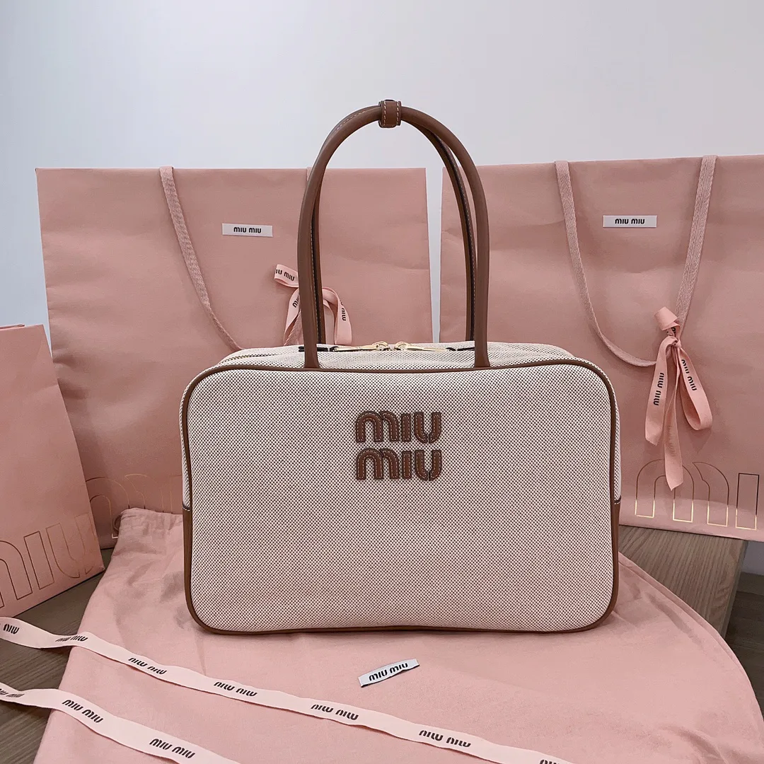 Women's Classic Handbags MIU MIU 17483321