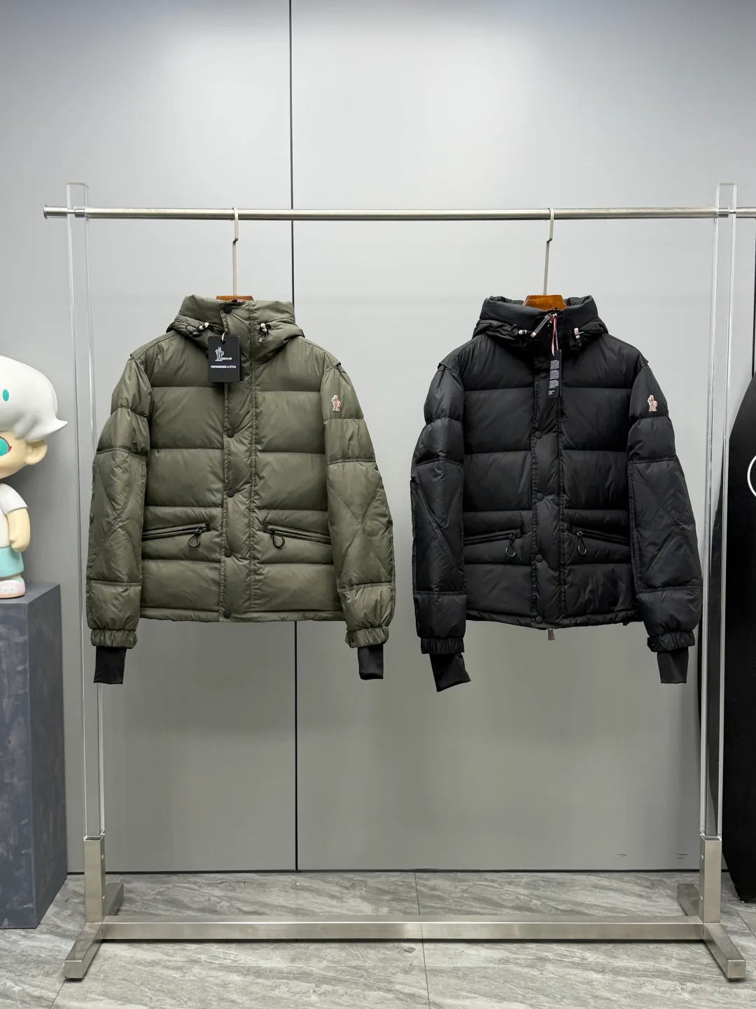Men's Jackets And Down Jackets MONCLER 17901653