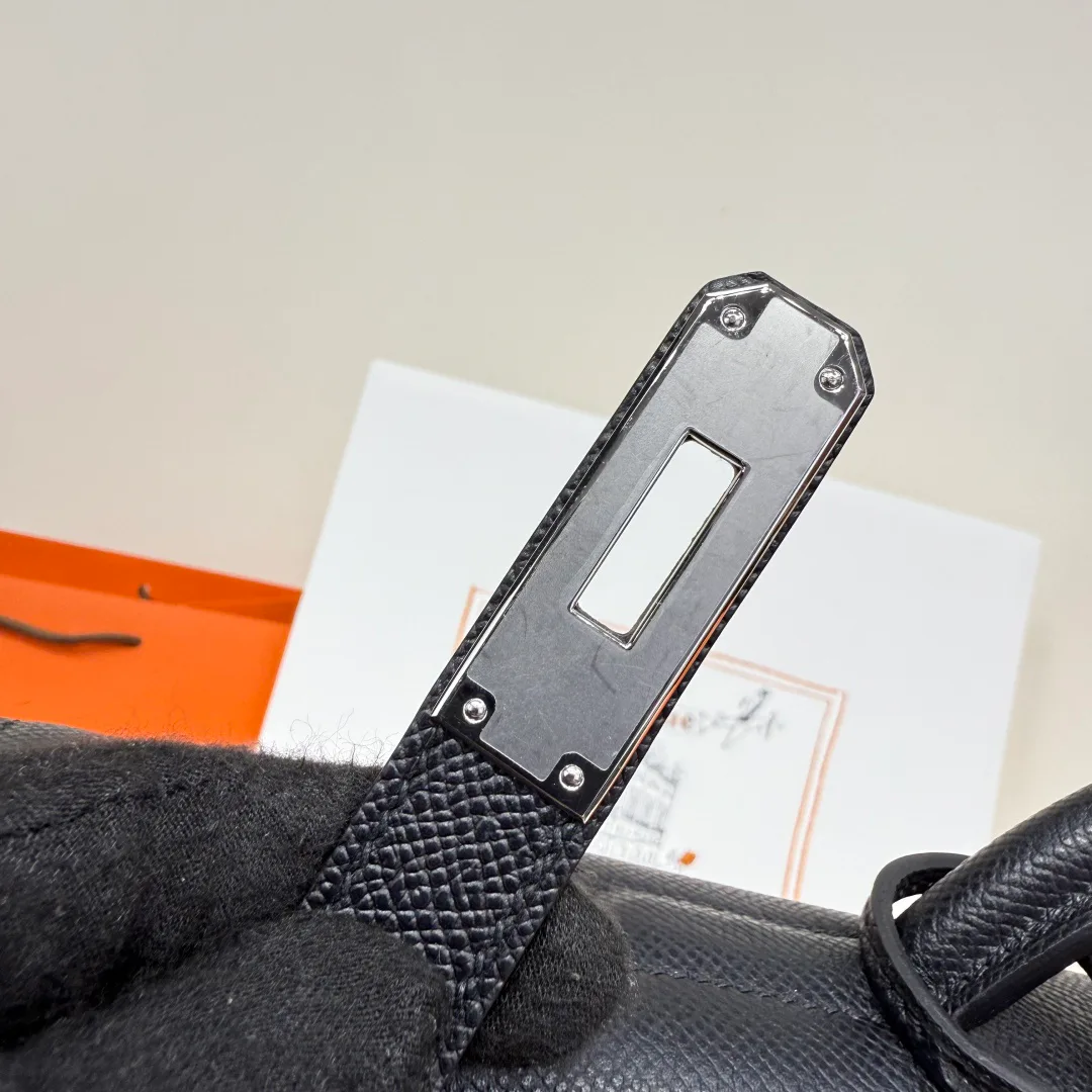 Women's Classic Handbags HERMES 18076703