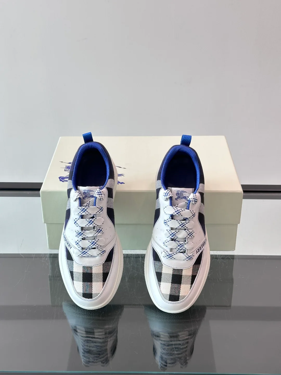 Men's Sneakers BURBERRY 18449431