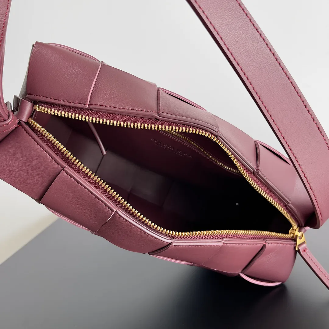 Women's Classic Handbags BOTTEGA VENETA 18161084