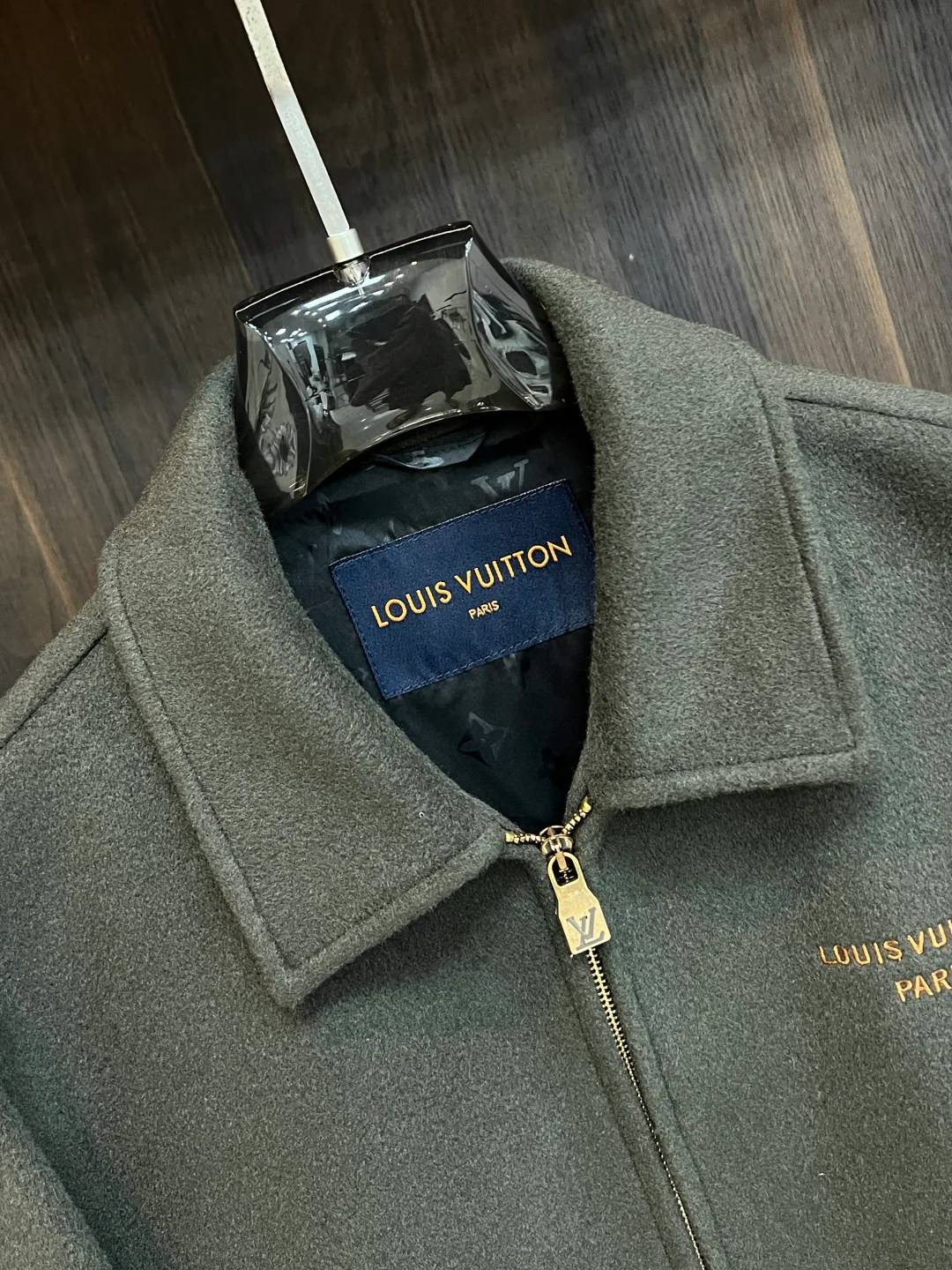 Men's Jackets And Down Jackets LOUIS VUITTON 18140201