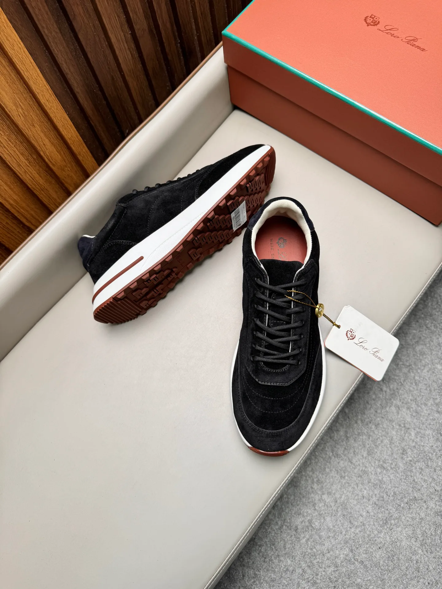 Men's Sneakers LORO PIANA 18367845