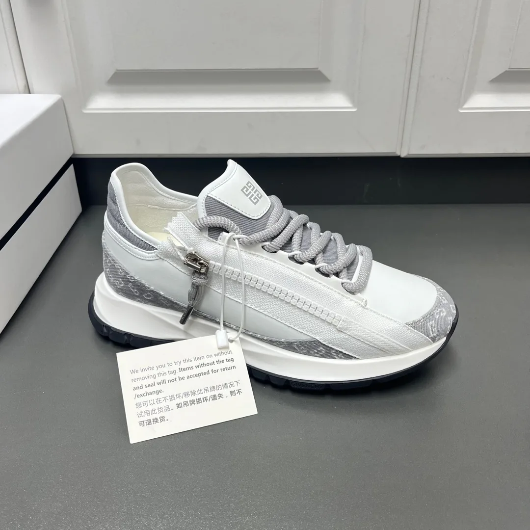 Men's Sneakers GIVENCHY 17636672