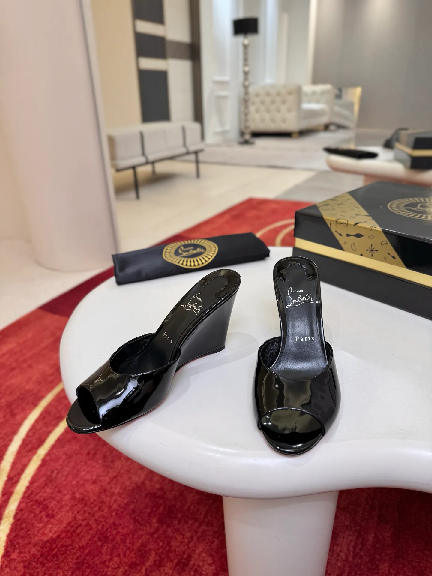 Women's Open-Toe Sandals CHRISTIAN LOUBOUTIN 18500932