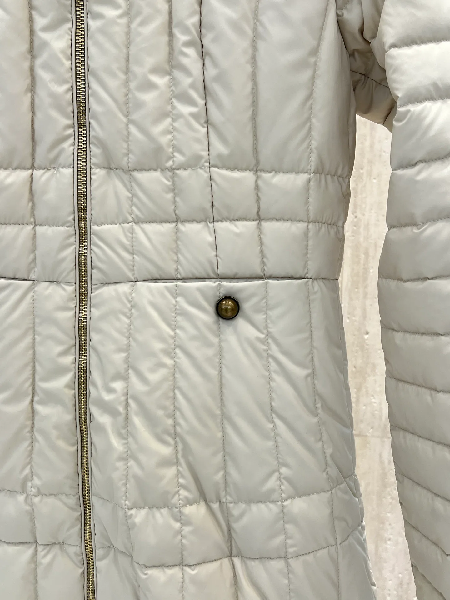 Men's Jackets And Down Jackets MONCLER 18434547