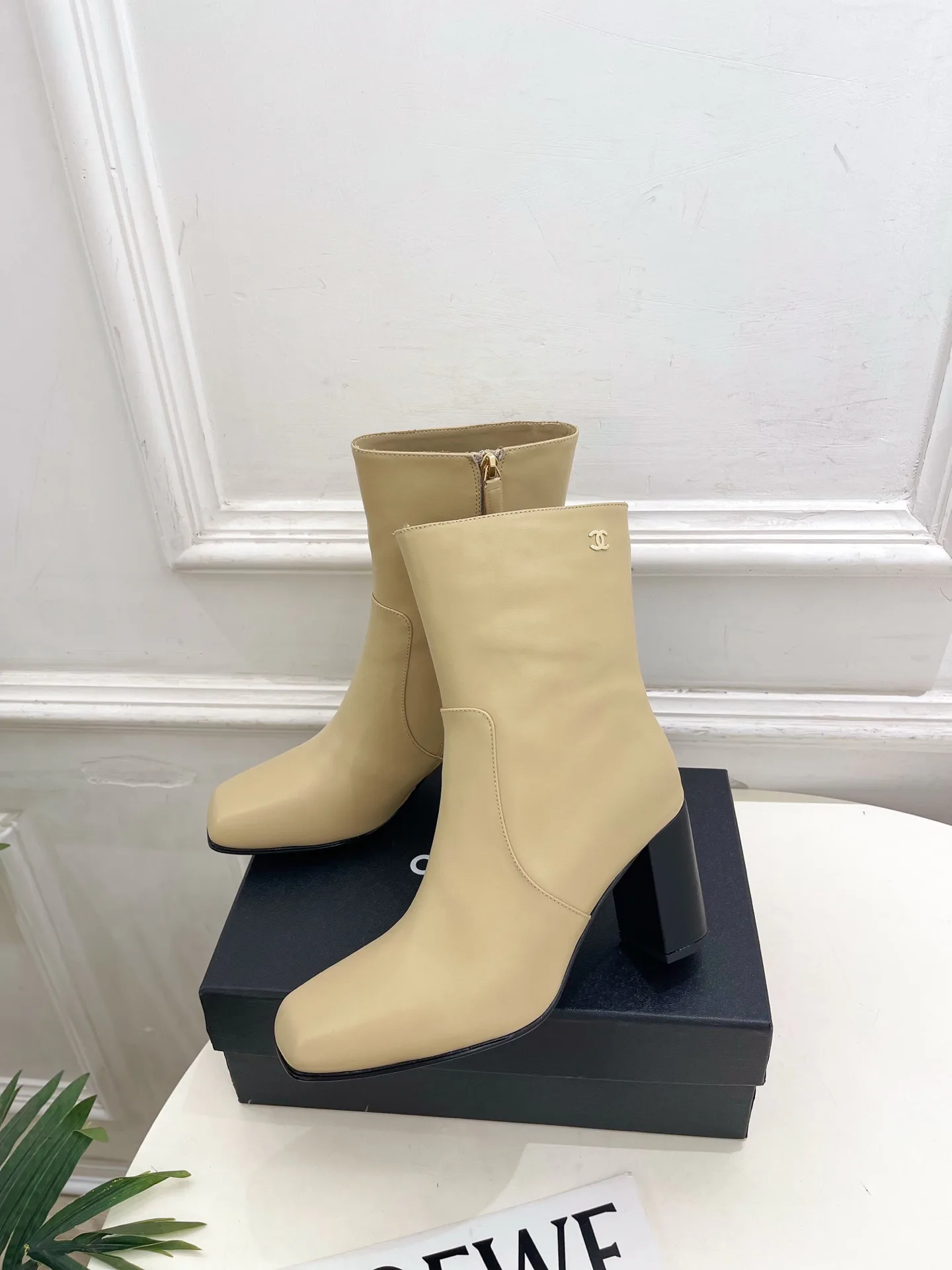 Women's Booties CHANEL 18143156