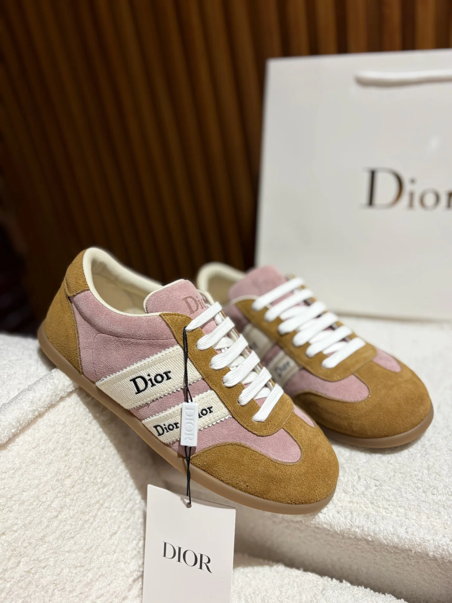 Women's Sneakers CHRISTIAN DIOR 18419410
