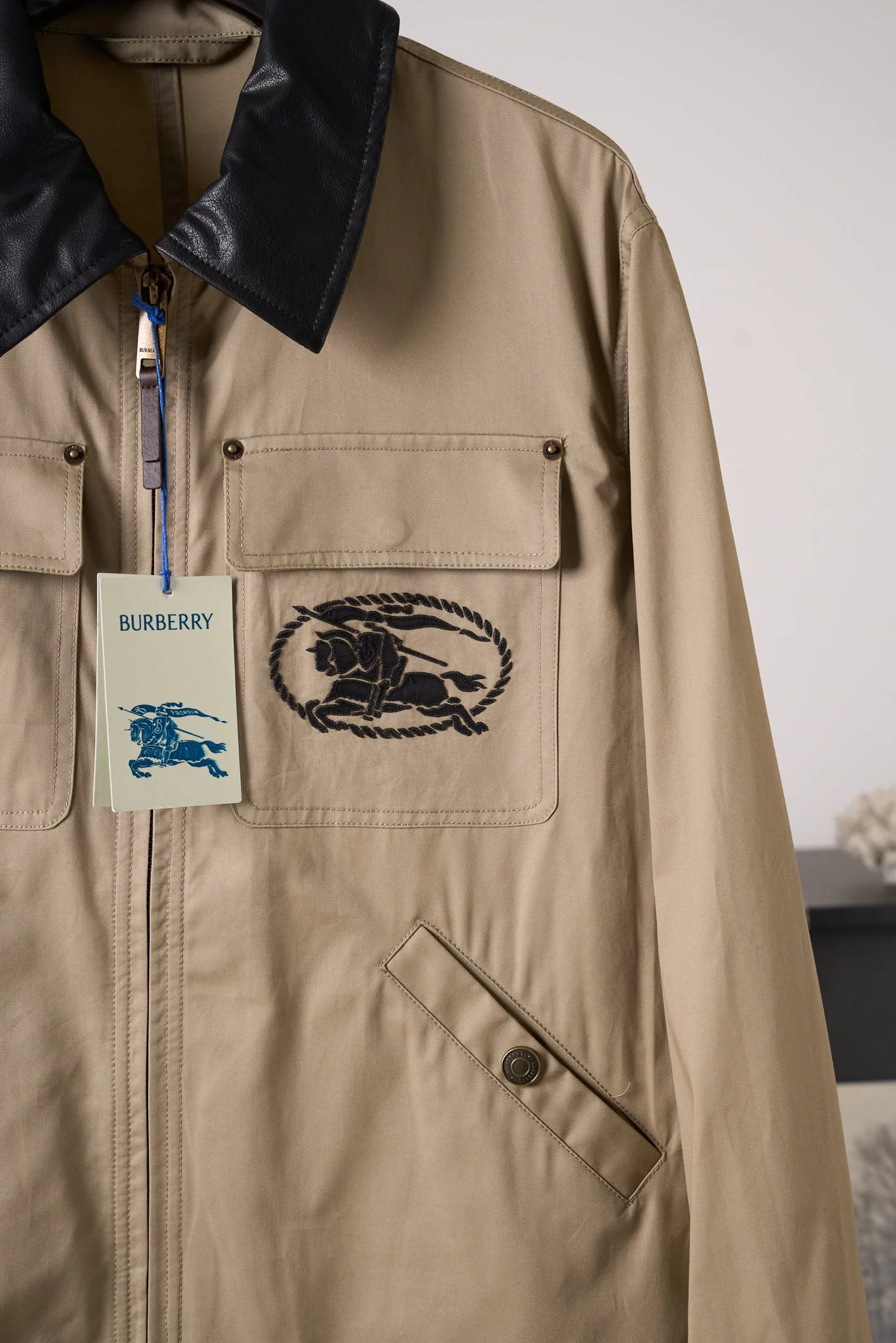 Men's Jackets And Down Jackets BURBERRY 18179295