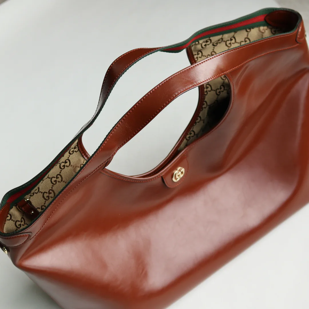 Women's Classic Handbags GUCCI 18262407
