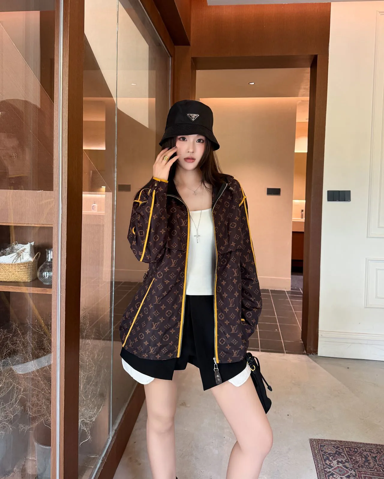 Women's Jackets And Down Jackets LOUIS VUITTON 18167406