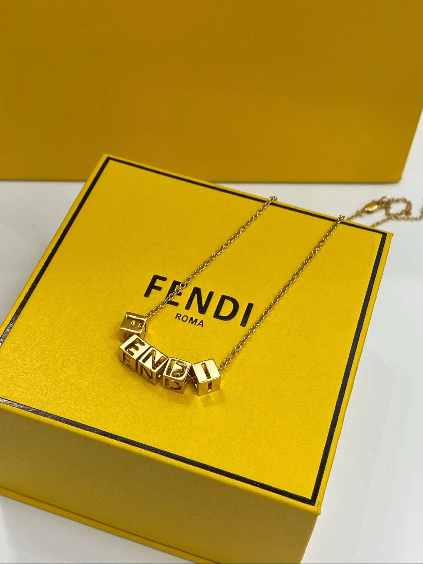 Jewelry FENDI 18123180